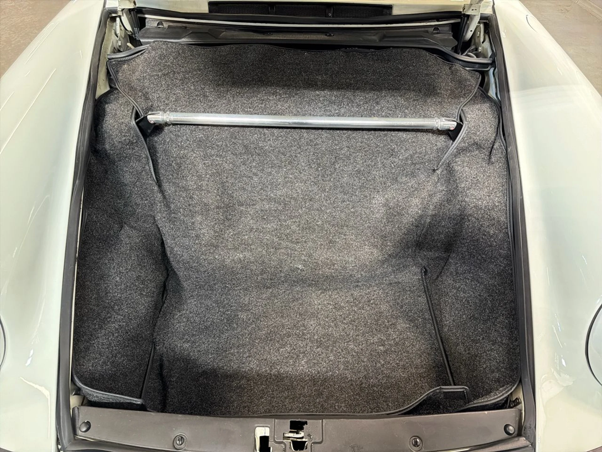 mph027_2874915520_639052880517725309_97772ecb55