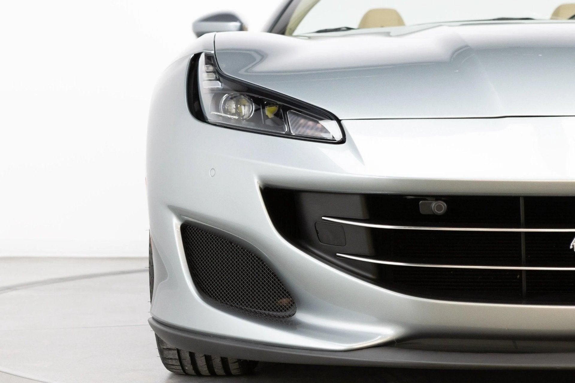 mph027_2881941408_Used_2019_Ferrari_Portofino_1792504063_c83d5c6fb0
