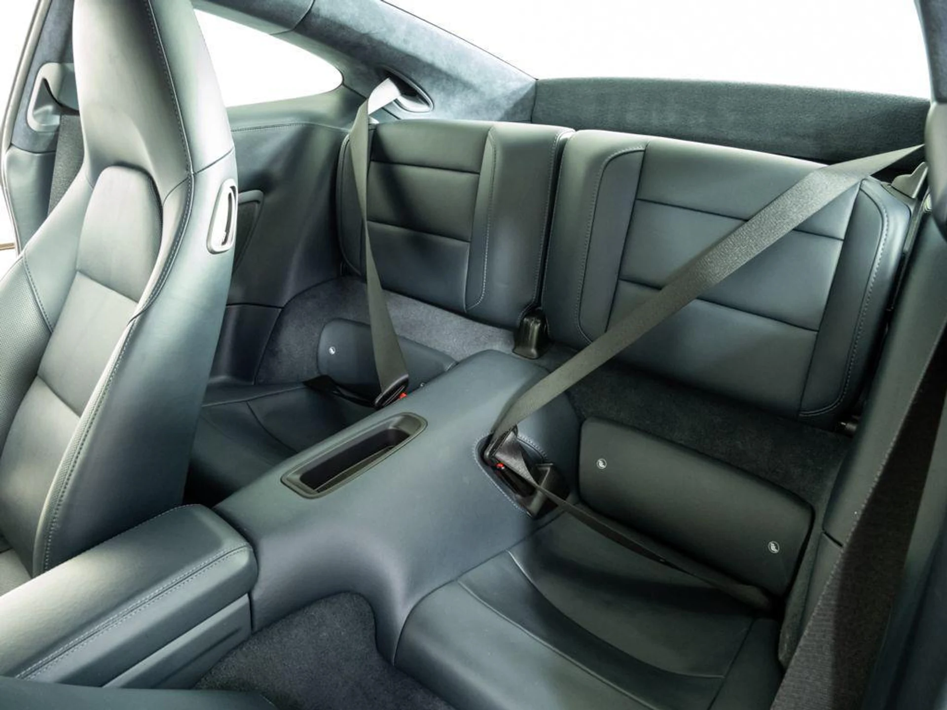 mph027_2887678830_d_H_w_Py93u4k_X7_PPIIT_Zhp_WPJCSI_5e850ee980