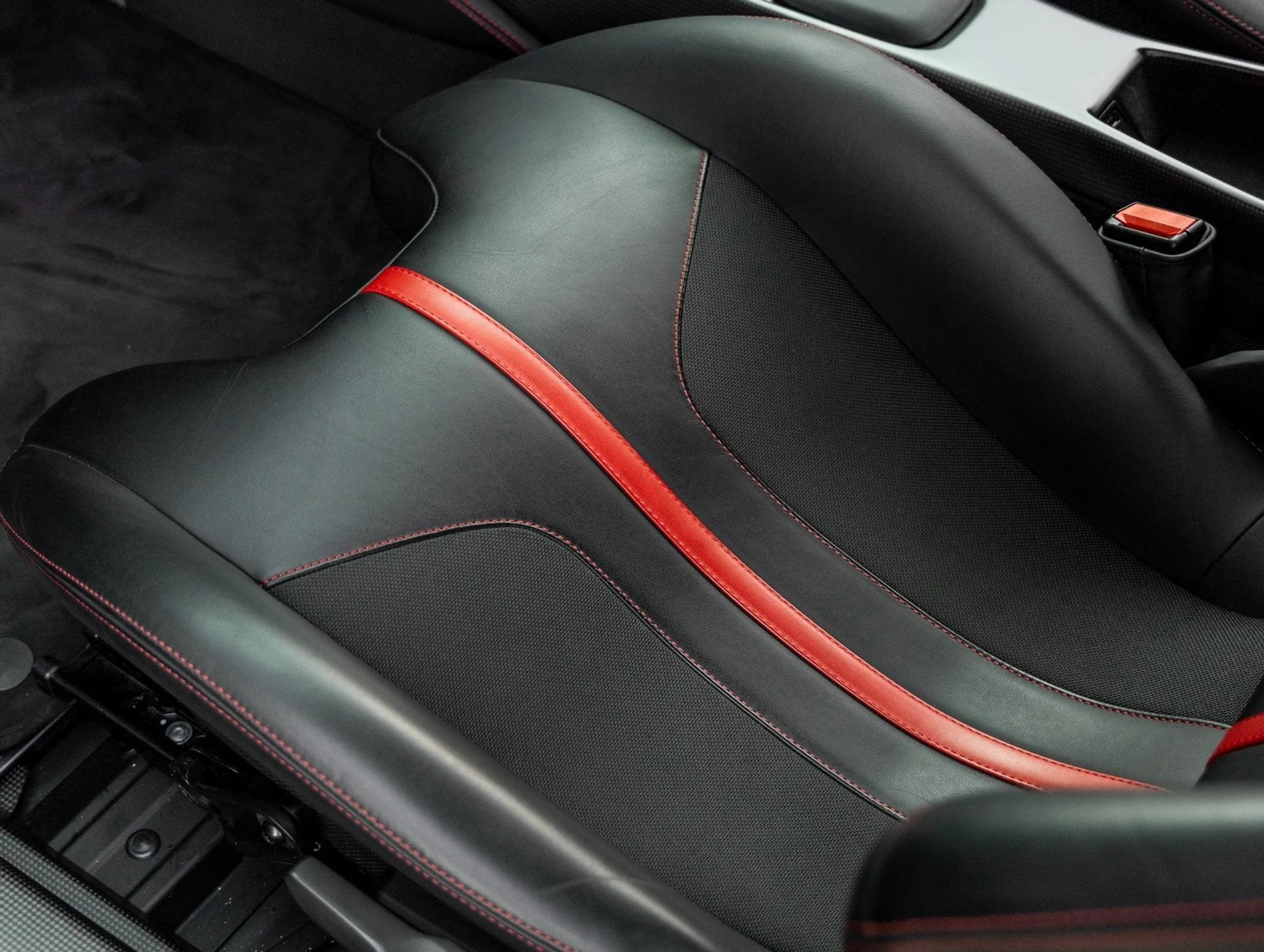 mph027_2888572109_28_dd28f70dd0