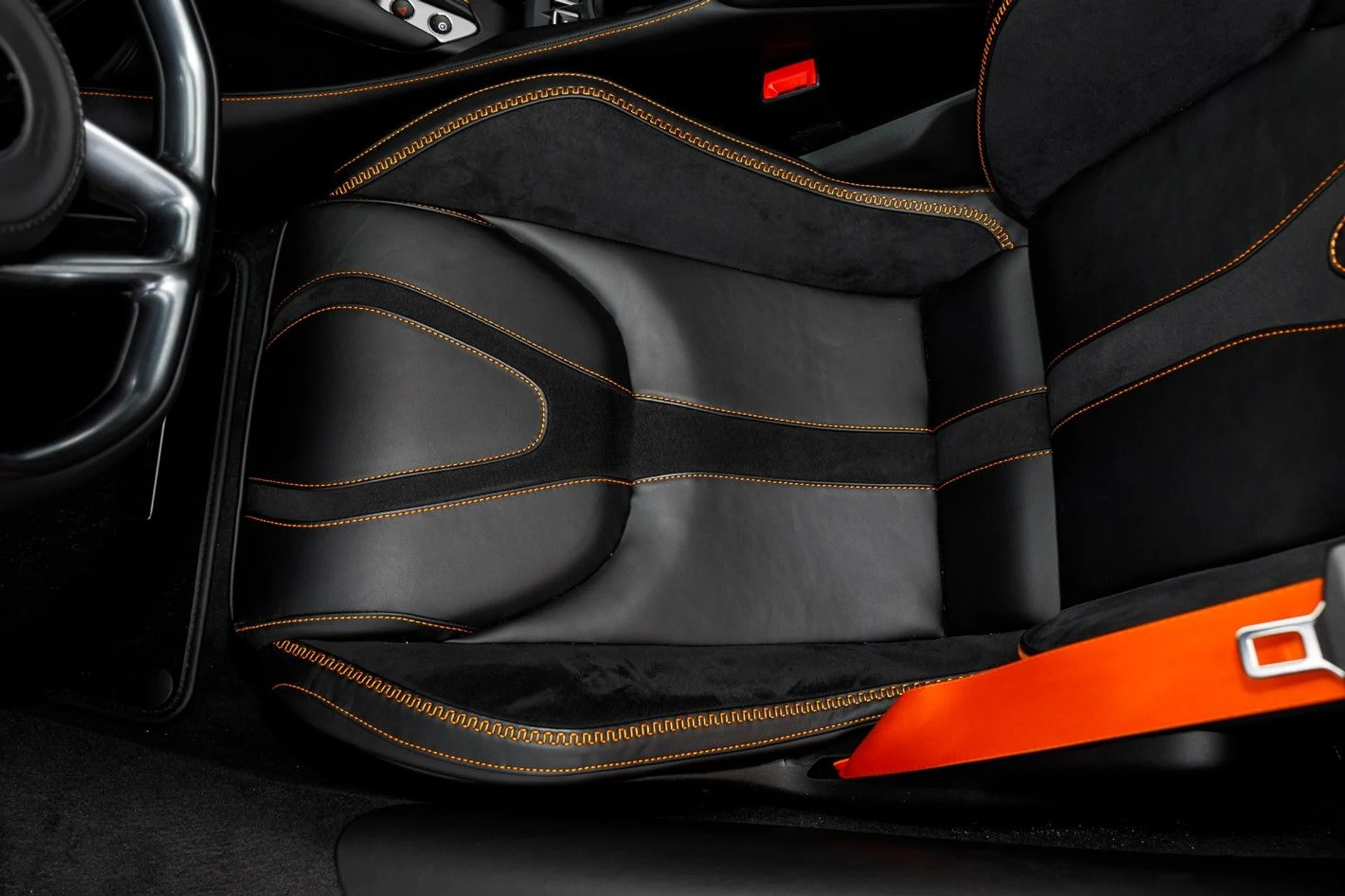 mph027_2889799915_633_p28_l_a89a3ce913