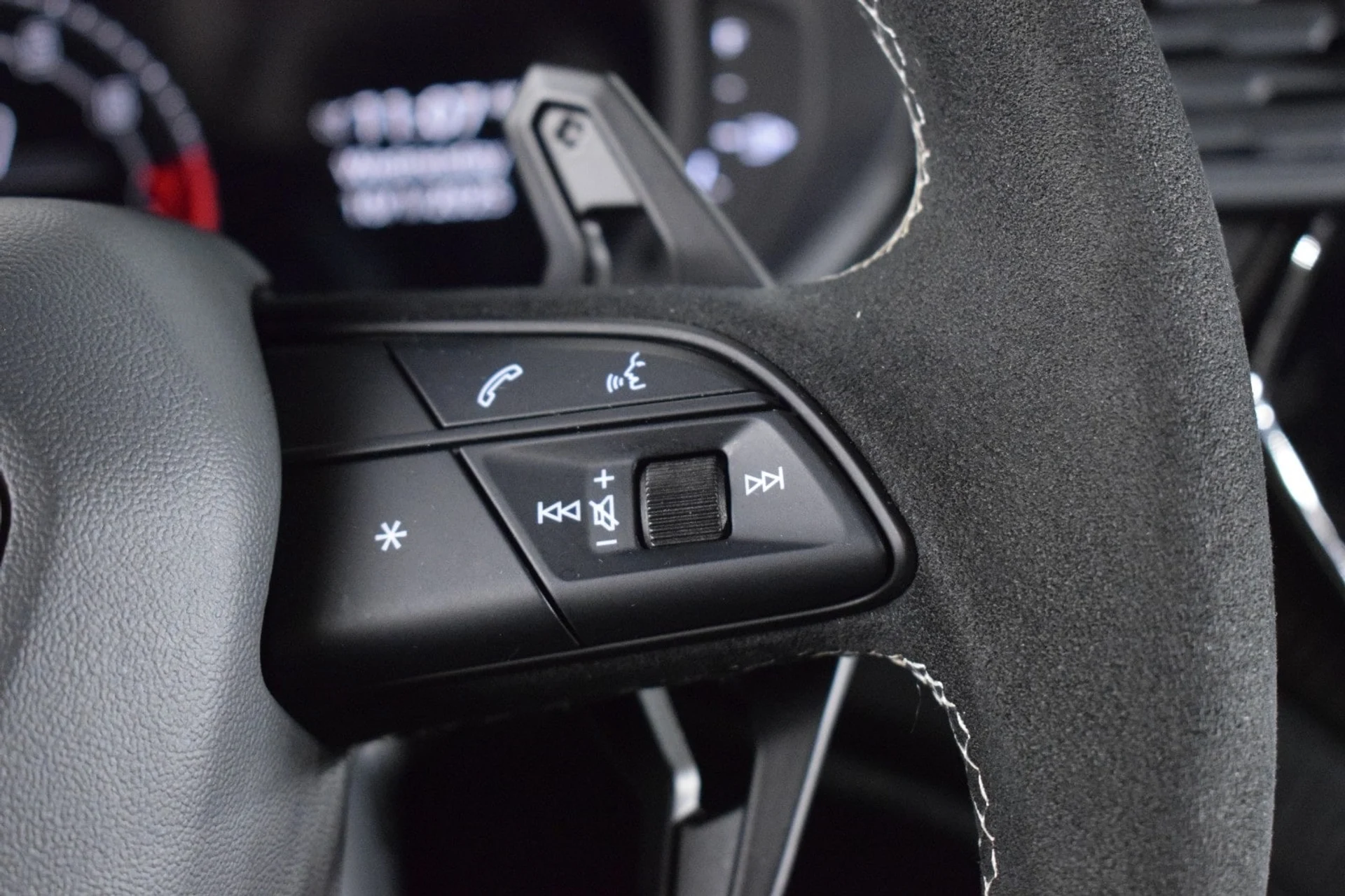 mph027_2906345938_56c90b52473b4998072d025f8fcc6fcex_7314b6b185