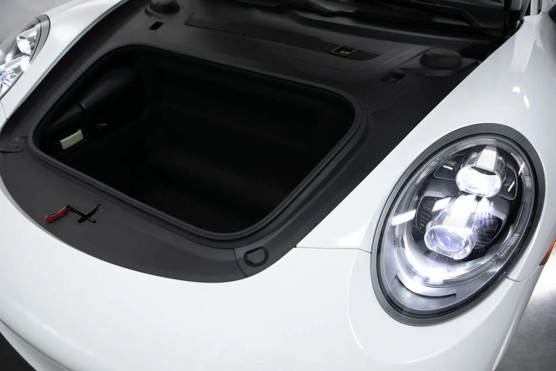 mph027_2912032099_8fd13eeb3716f1dda24d6c9083638f23x_99678efee9