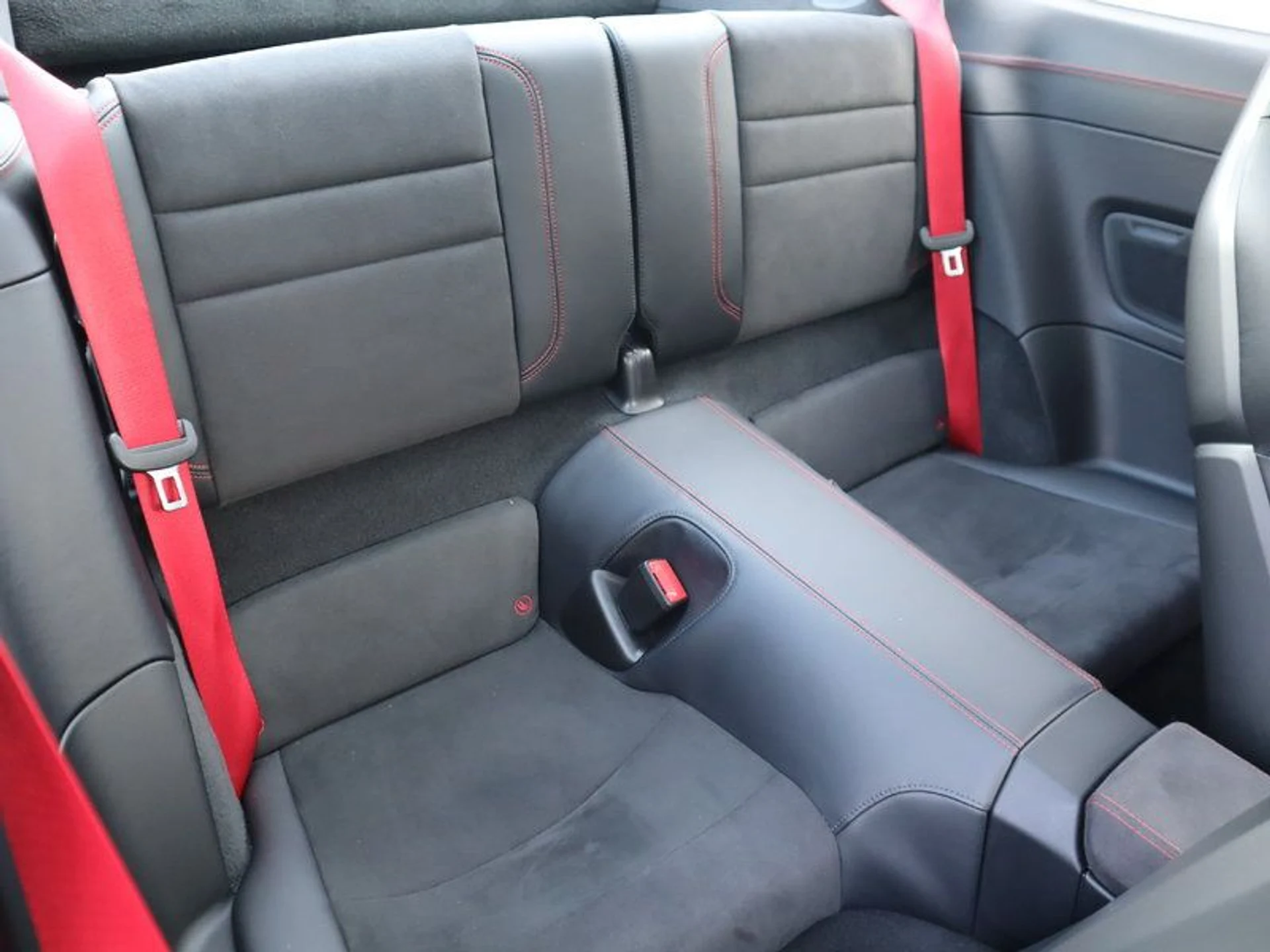 mph027_2914770990_37307976_04840_8eb754d57e82ca29a5960741f201d30e_f8f190a498