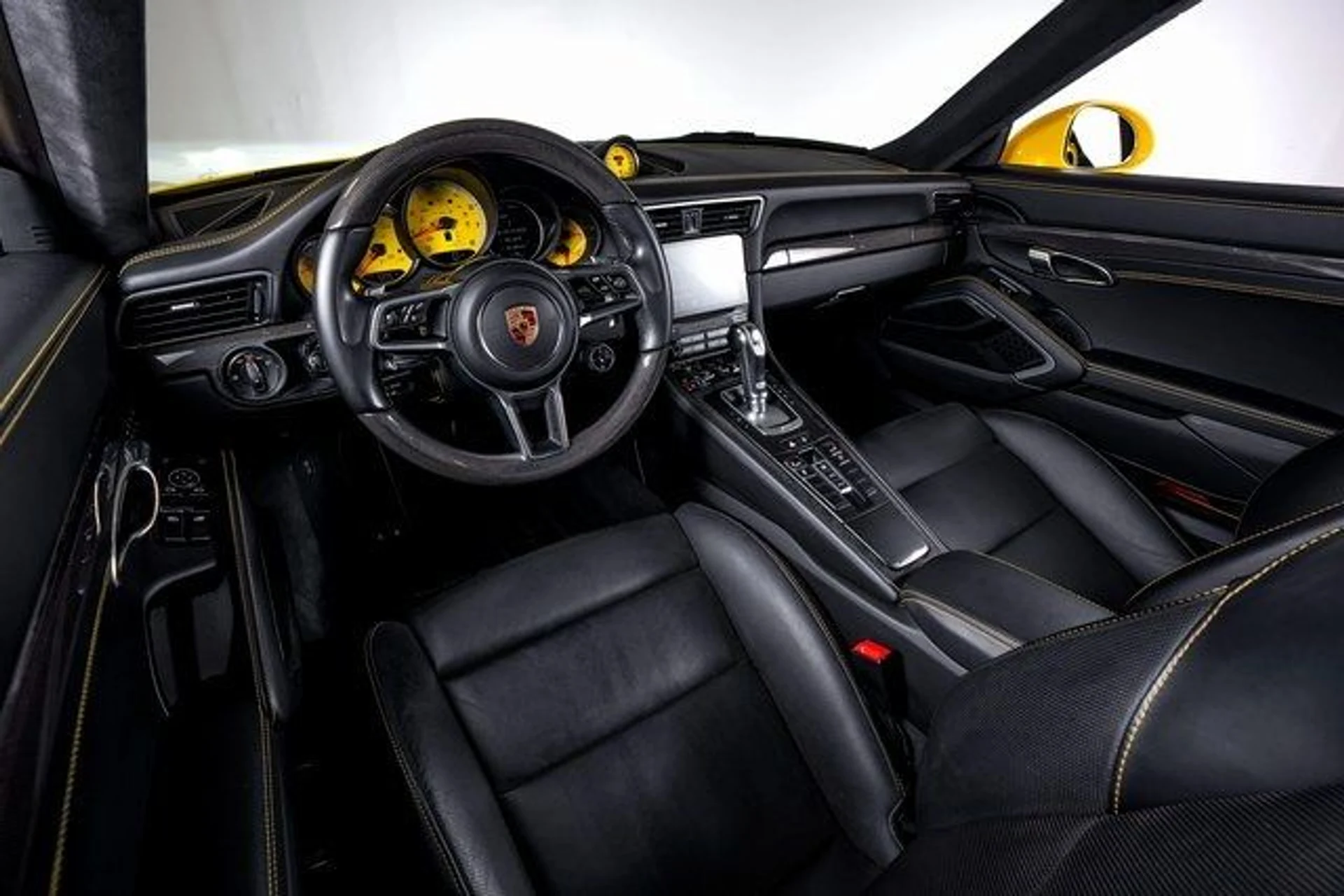 mph027_2915691547_c5510f89a55076f948f84b830060f541x_8c5d91c144