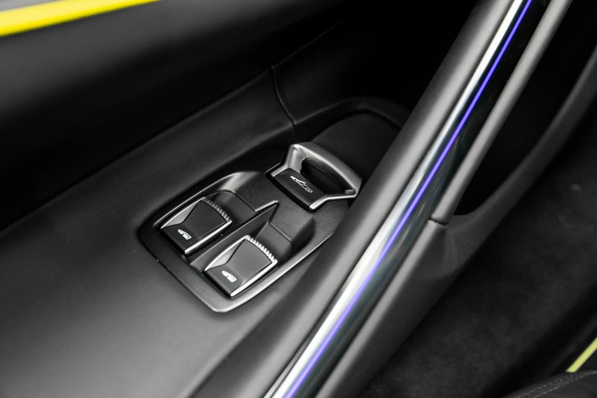 mph027_2923020246_28_94e09f73ca