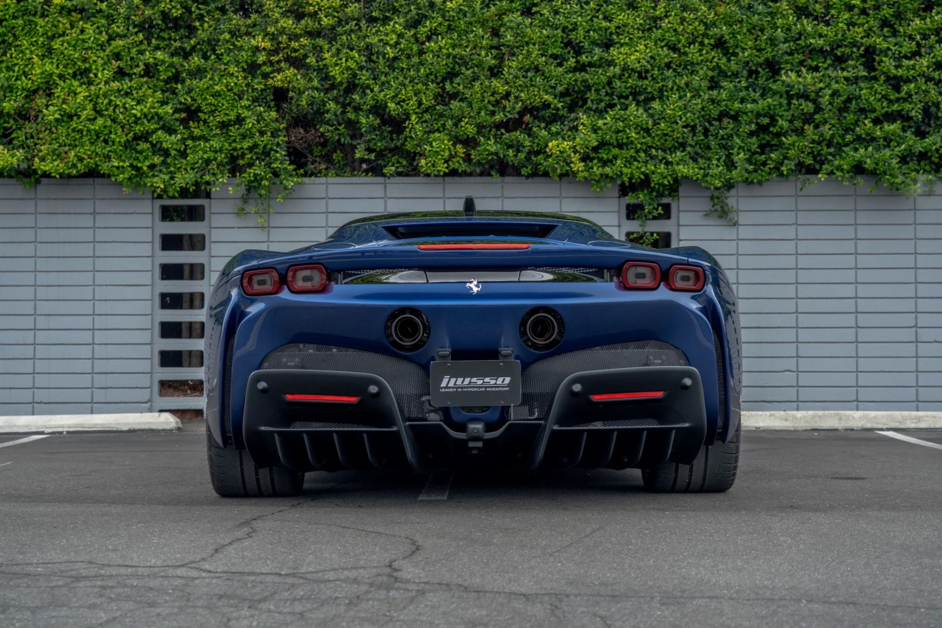 mph027_2927943813_Used_2023_Ferrari_SF_90_Stradale_1759957430_368d58a01e