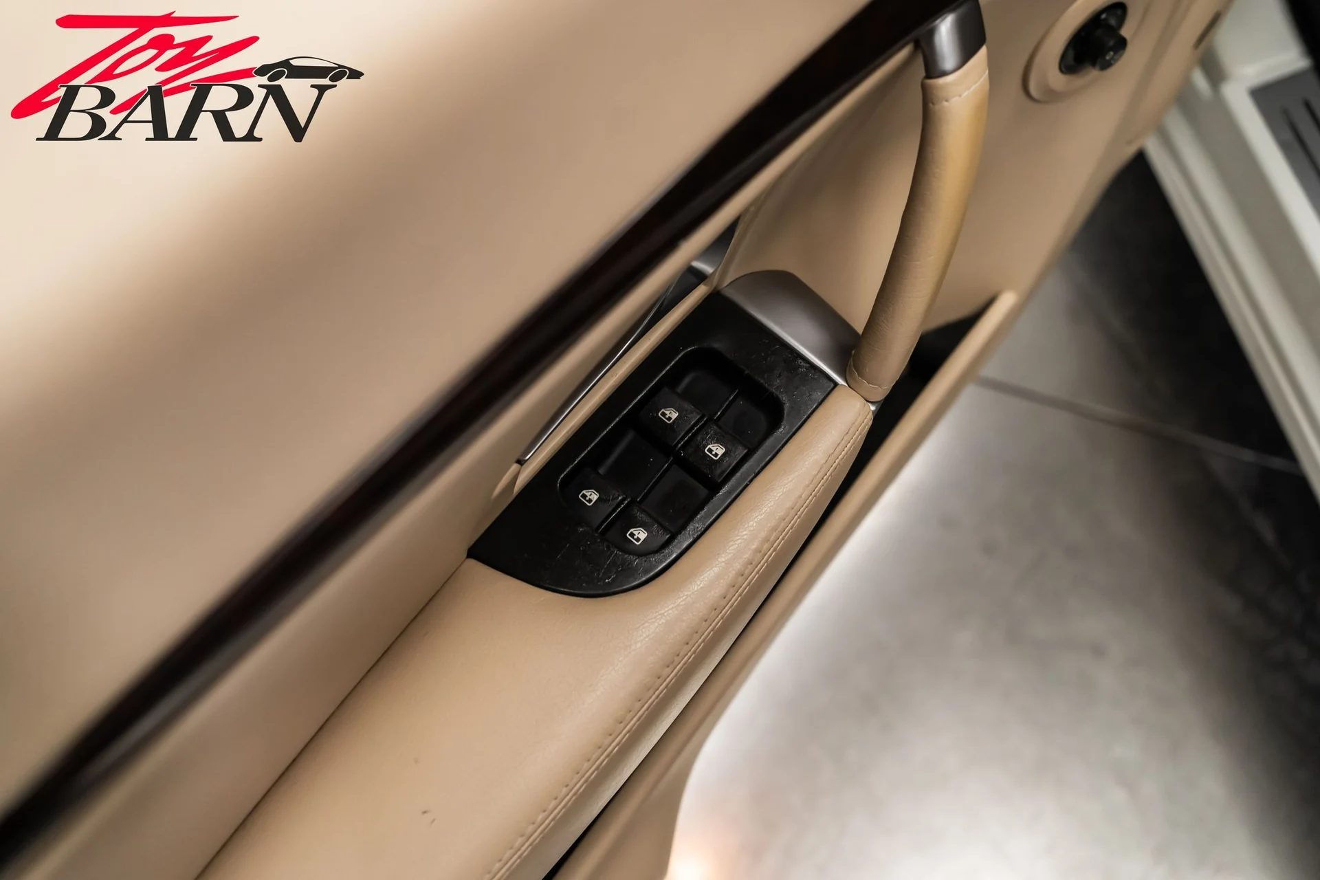 mph027_2928152724_1fde79d0bbe7727e059b826c80d46eaex_9f5db64933