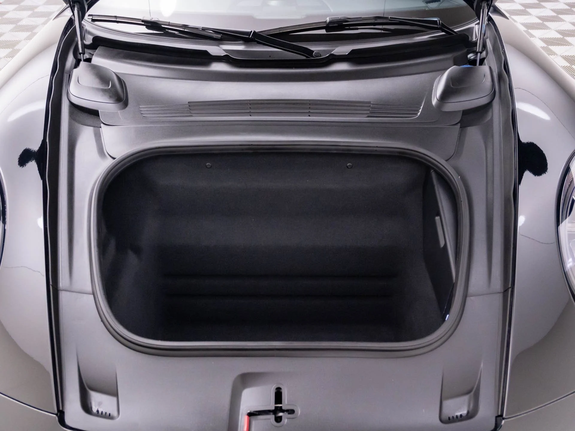 mph027_2928925247_3d17e2cfb686982cf793e2a7ade8b519x_a26d5ed706