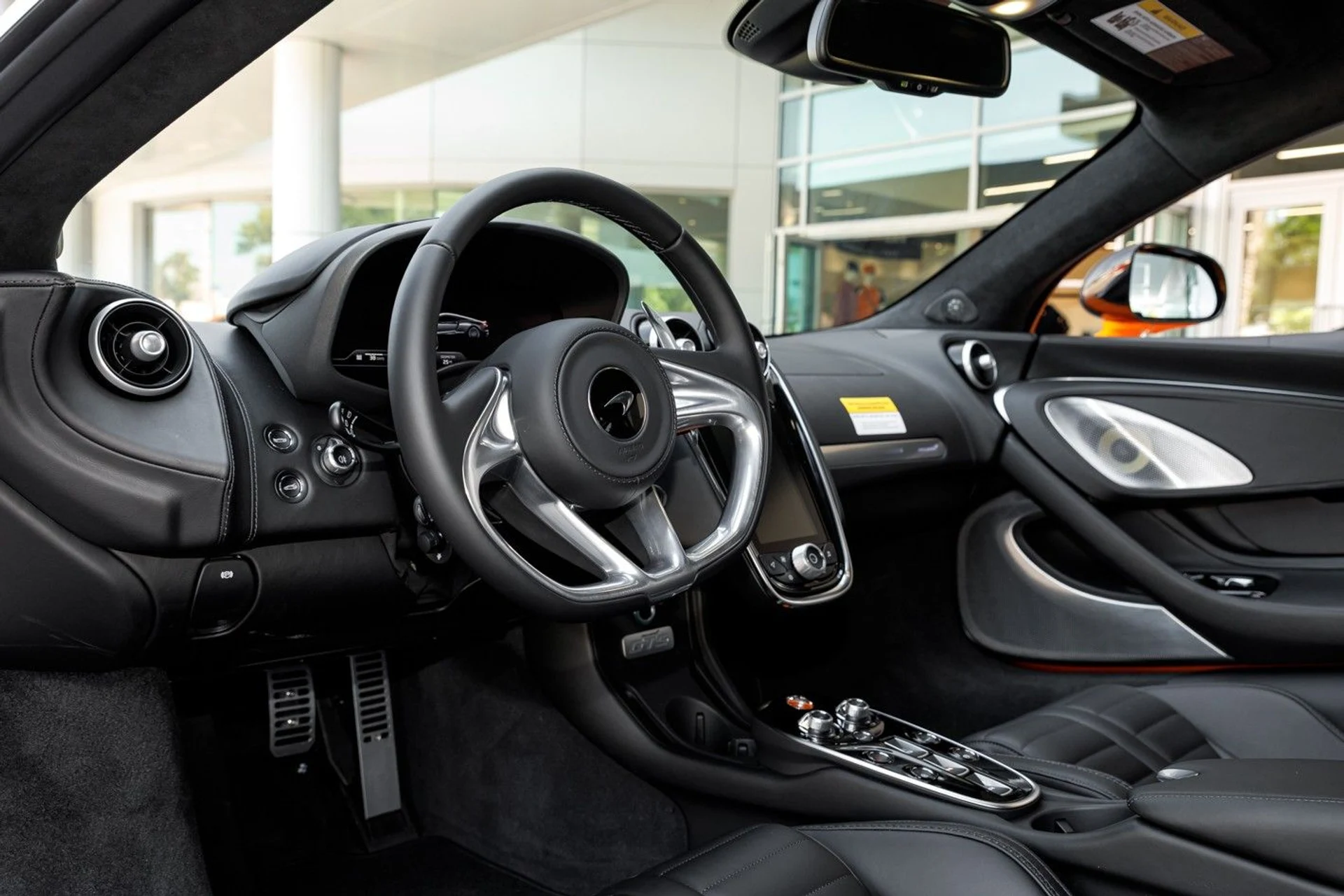 mph027_2929233607_671_p28_l_178804662b