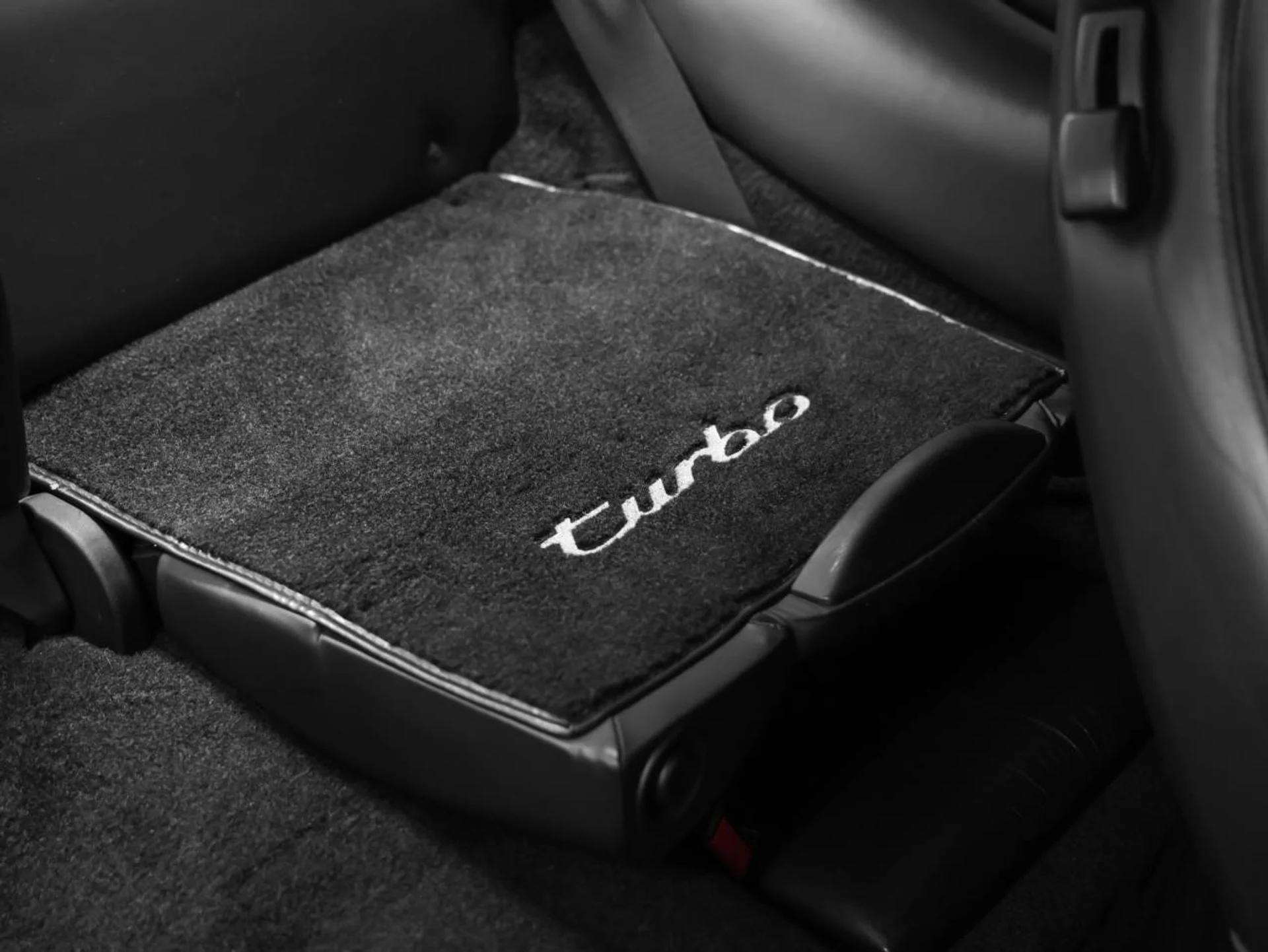 mph027_2935982560_28_53ddb8bcb4