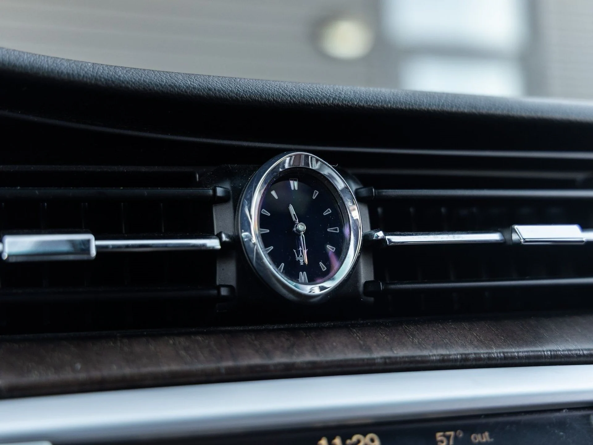 mph027_293603328_28_35b7258728