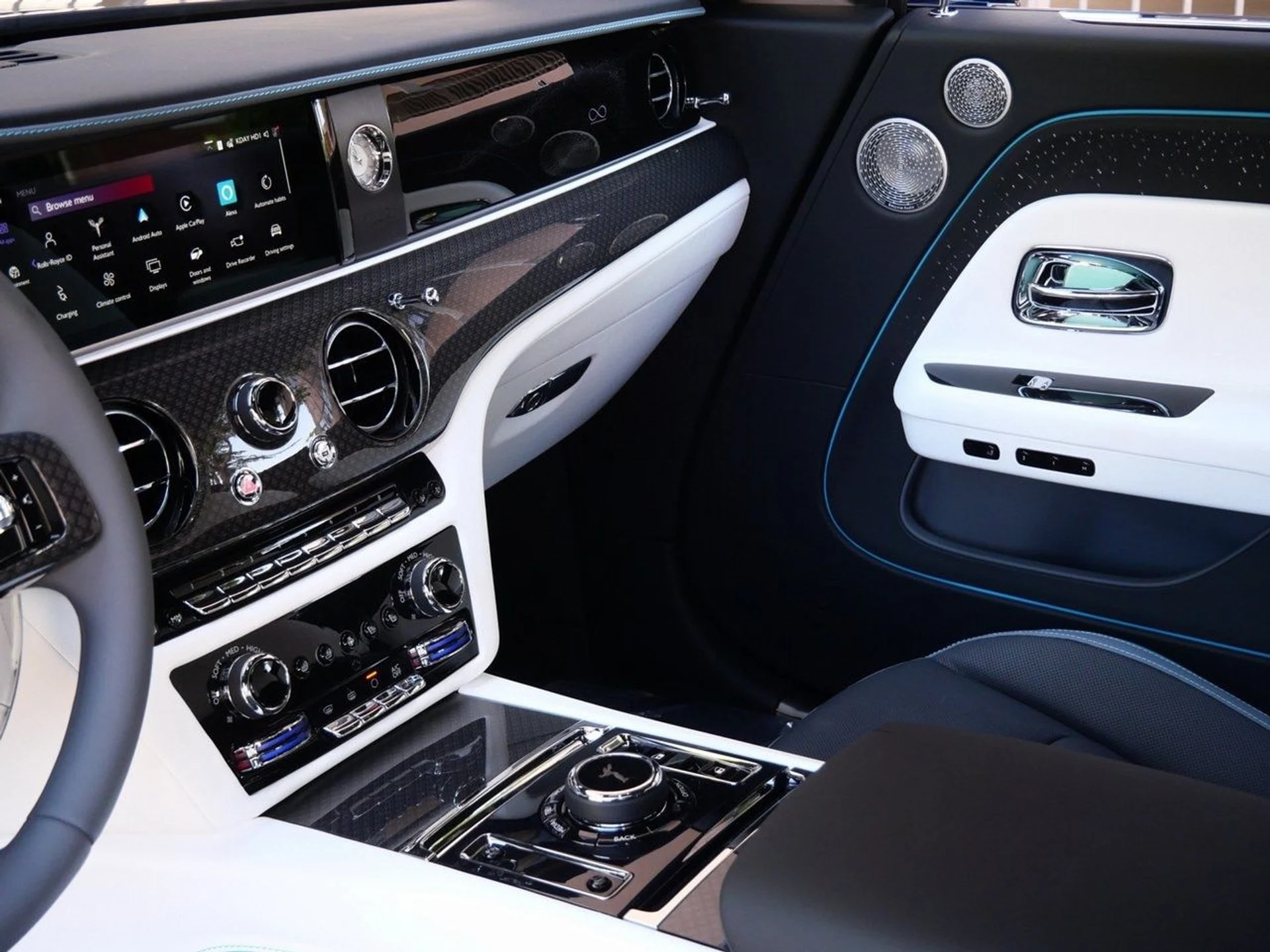 mph027_2936207627_6fb26951787c07b47bfde7587effba53x_394931d233