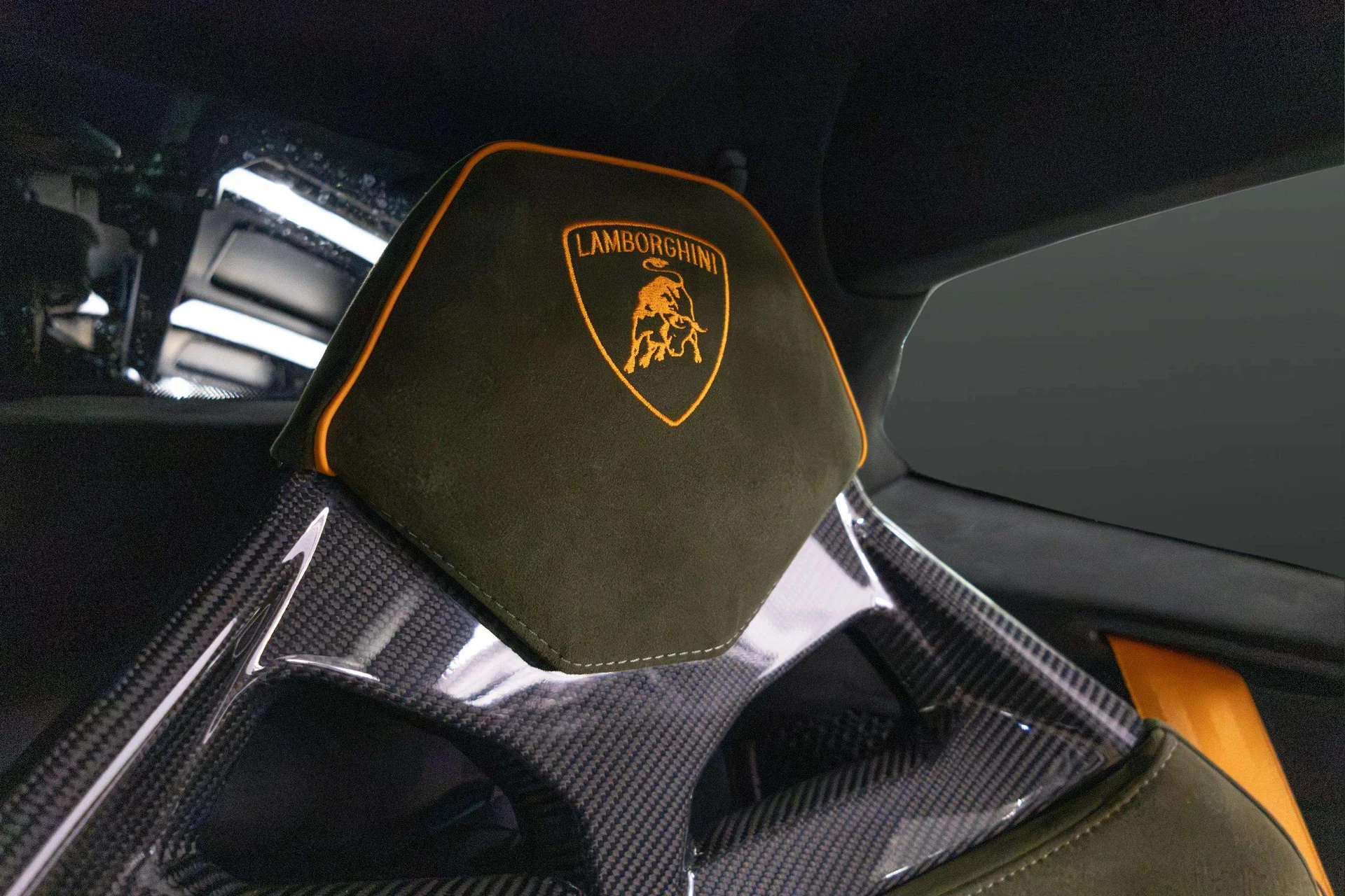 mph027_2942342833_2a357729_02d9_4927_8e38_31f9f9ea48b1_202420_Lamborghini20_Huracan20_Sterato2028_ZHWCG_7_ZF_3_RLA_2945729_28_4e2754d0ae