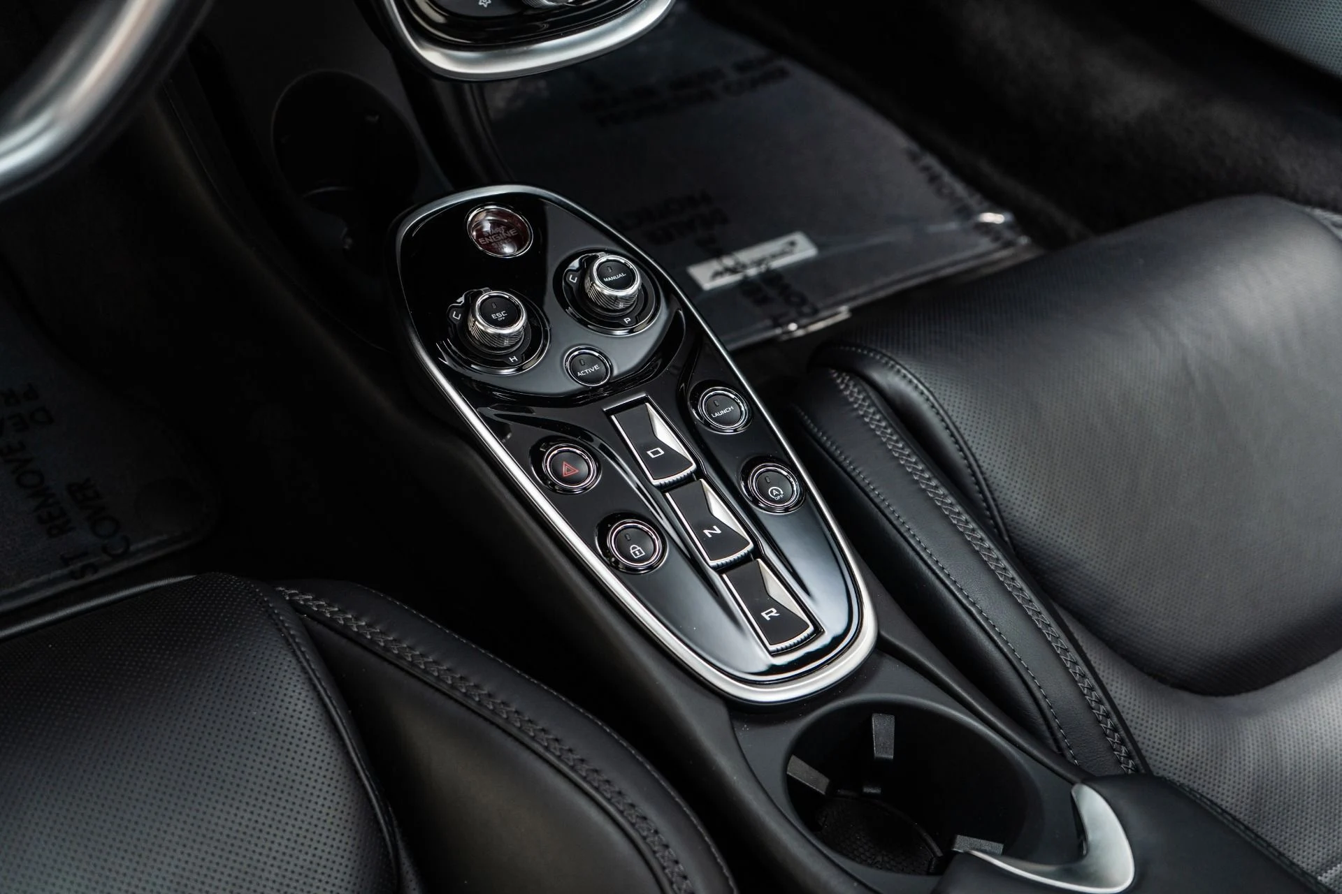 mph027_2952475559_Used_2023_Mc_Laren_GT_Luxe_1755029044_4a70272620