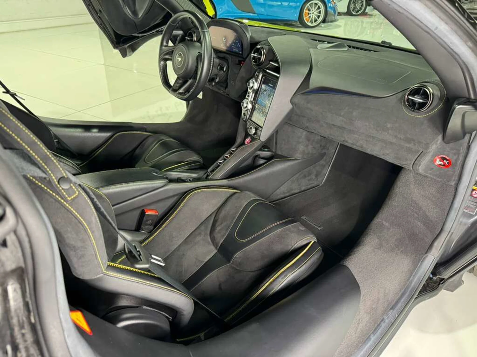 mph027_2955545541_17a51f9c57eef8602c6259e79ab520f4_a4ebc5c2c0