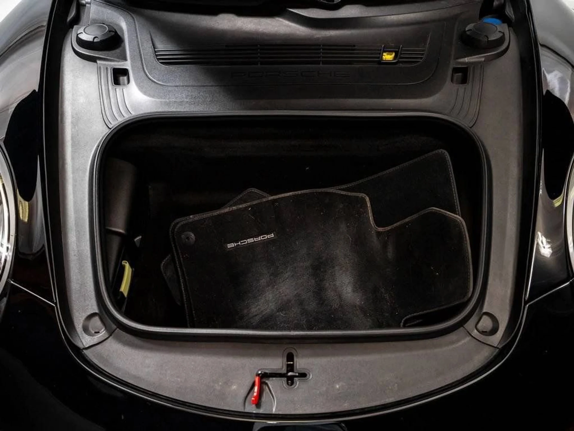 mph027_295644956_cc1582576565c3f173afee8641cf7019_7fb48094ad