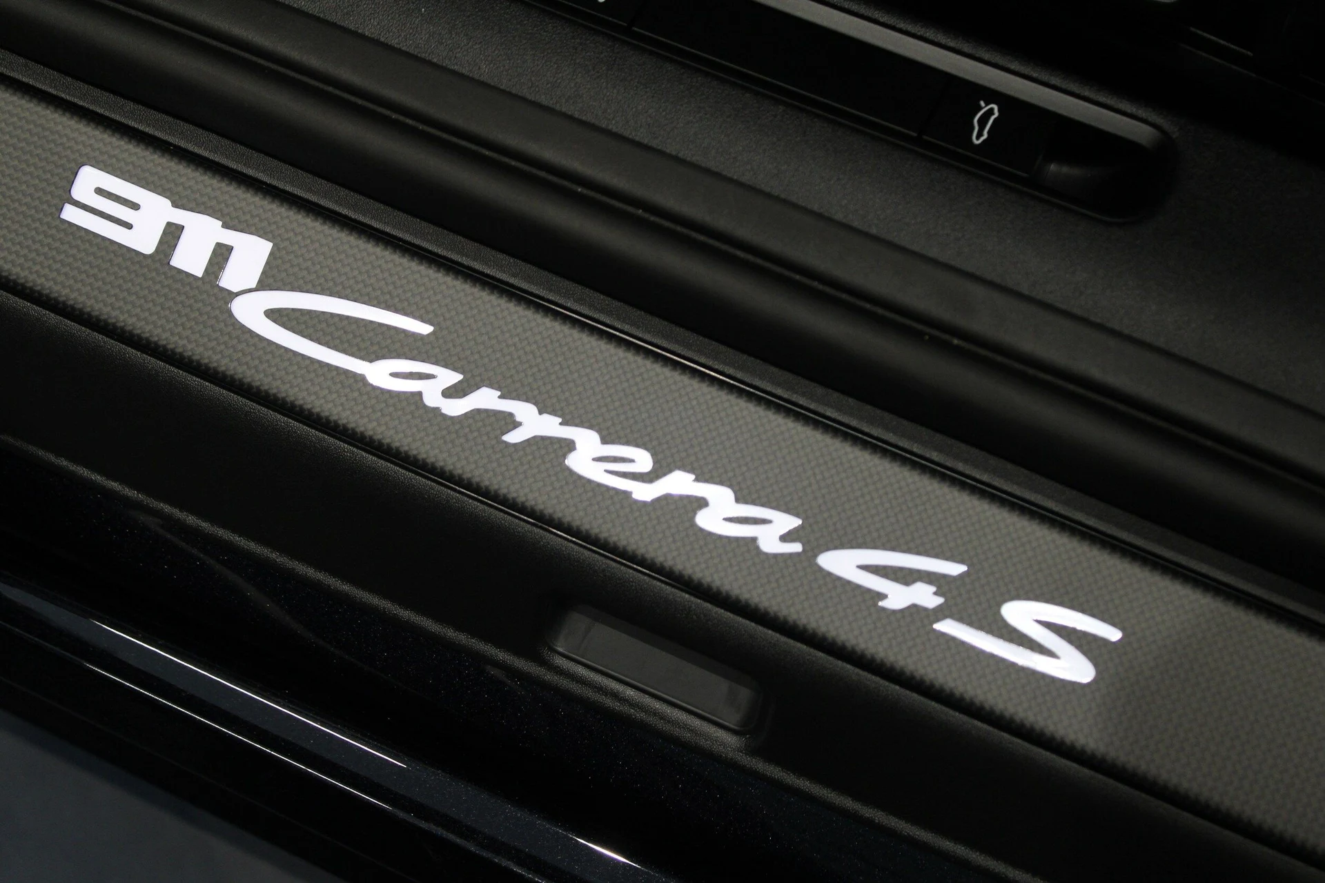 mph027_295885148_11122bbbe173c085c8d96b3ac19cc829x_e165cb7810