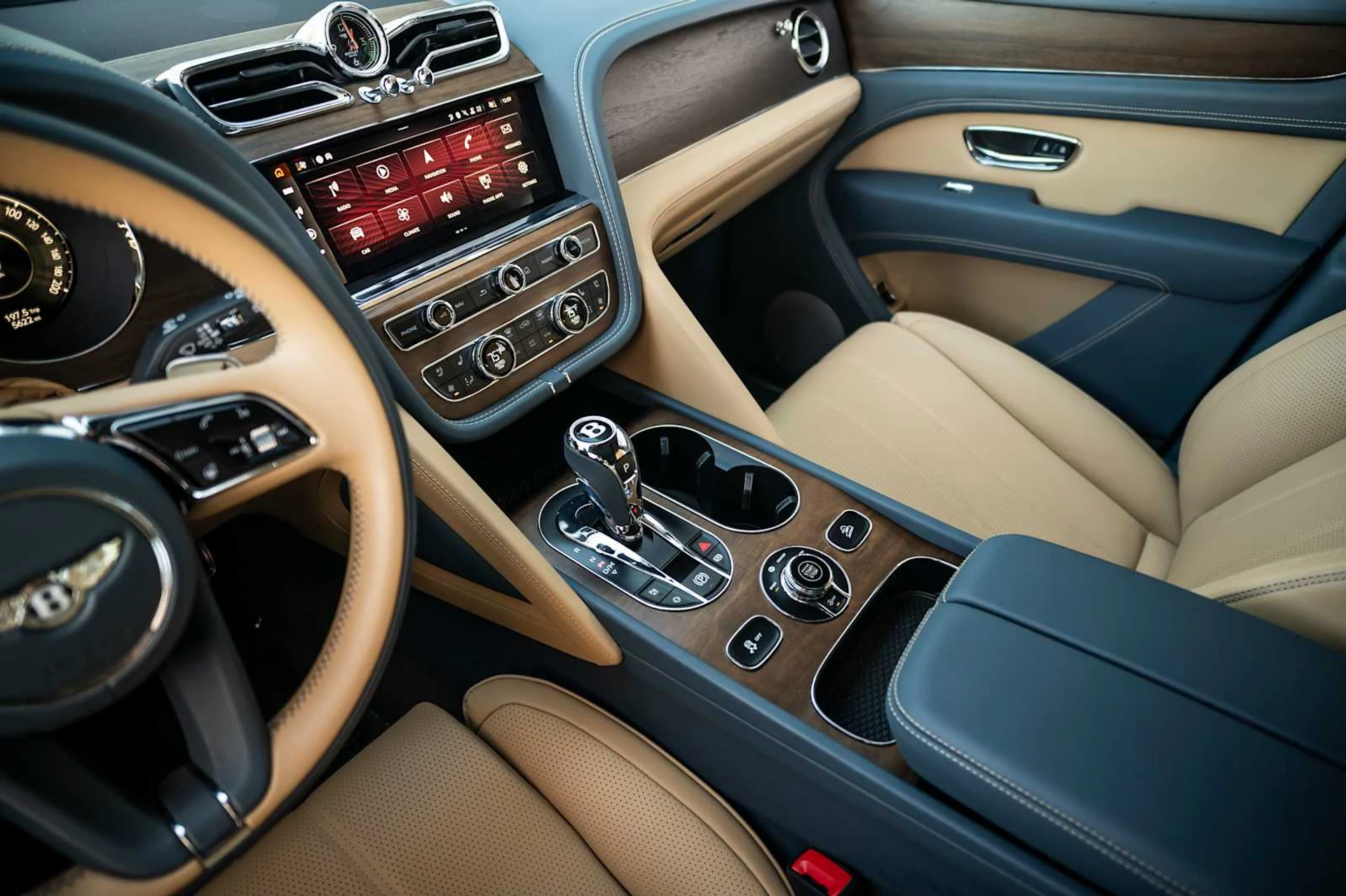 mph027_2959910318_9deddc0b8ee74abafd9031cadc7ea299x_0927e00195