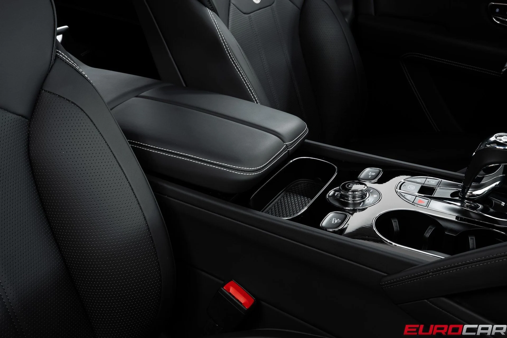 mph027_2961667010_image_28_9959b271b0