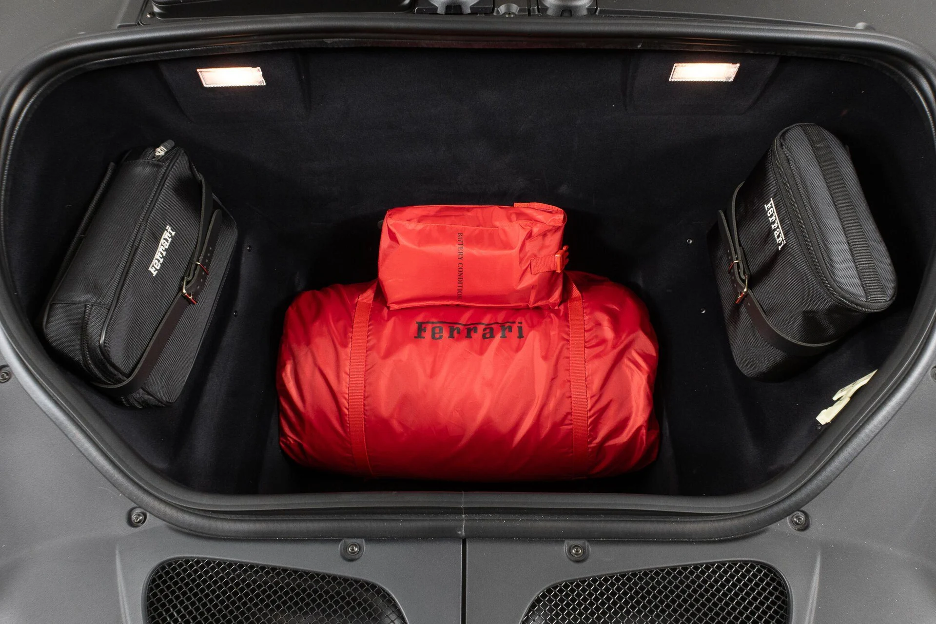 mph027_2961905074_690bde8ecda75d1900cb6efc81a9480d_69246c4452