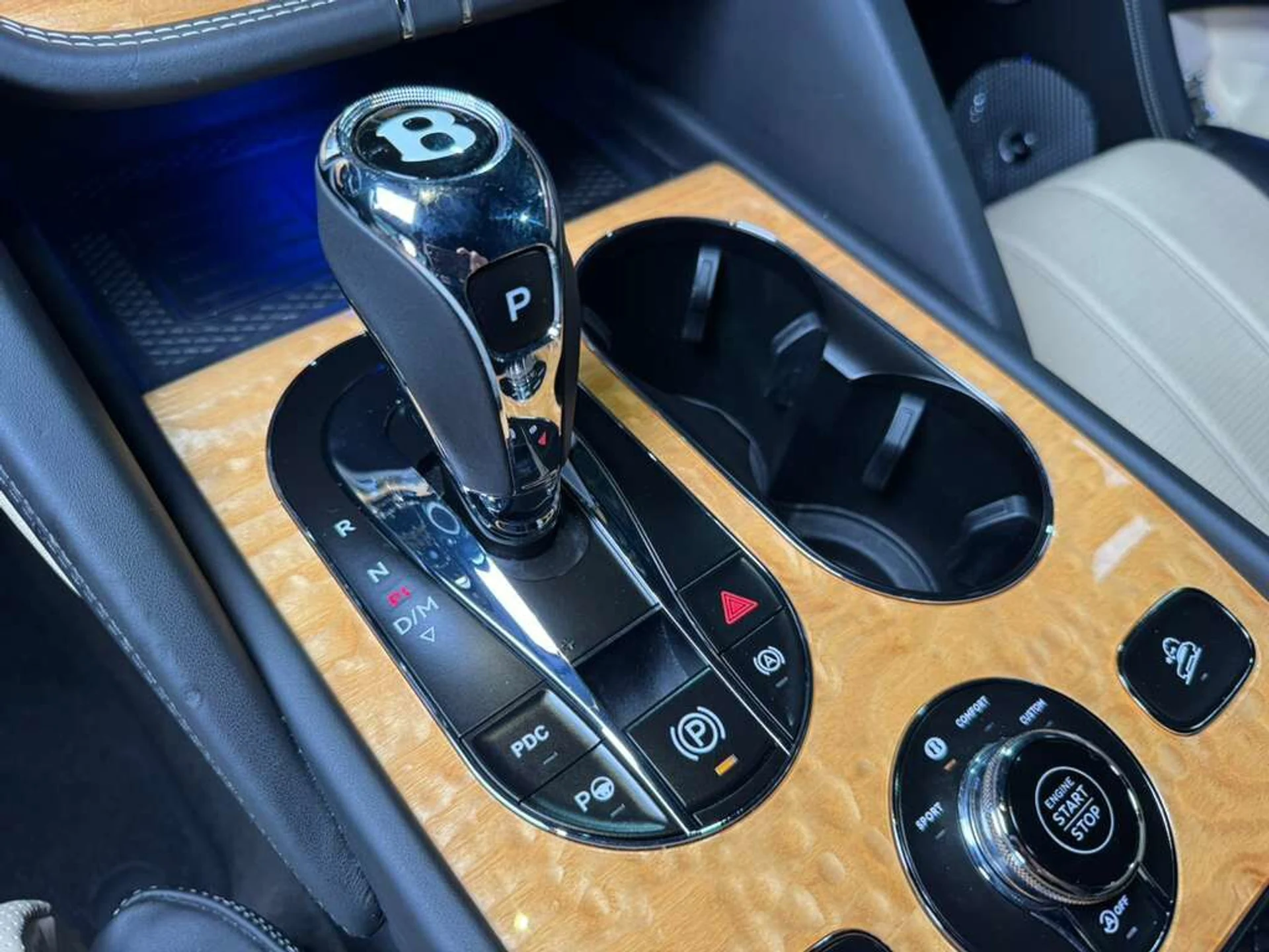 mph027_2987876609_394660e755950ee7700a6df521206b8a_9cb3f9a9a3