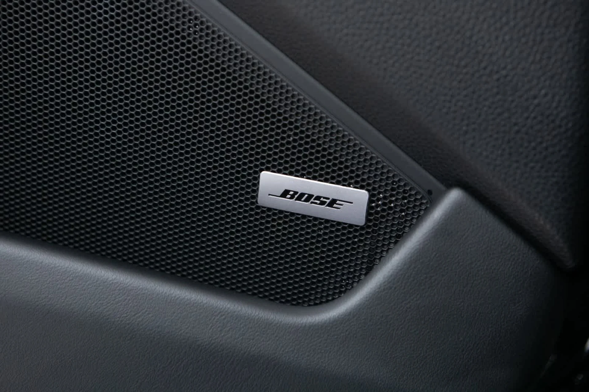 mph027_2994061614_af0c72c73b85973698306c2c4157f457x_07c6b6f6e9