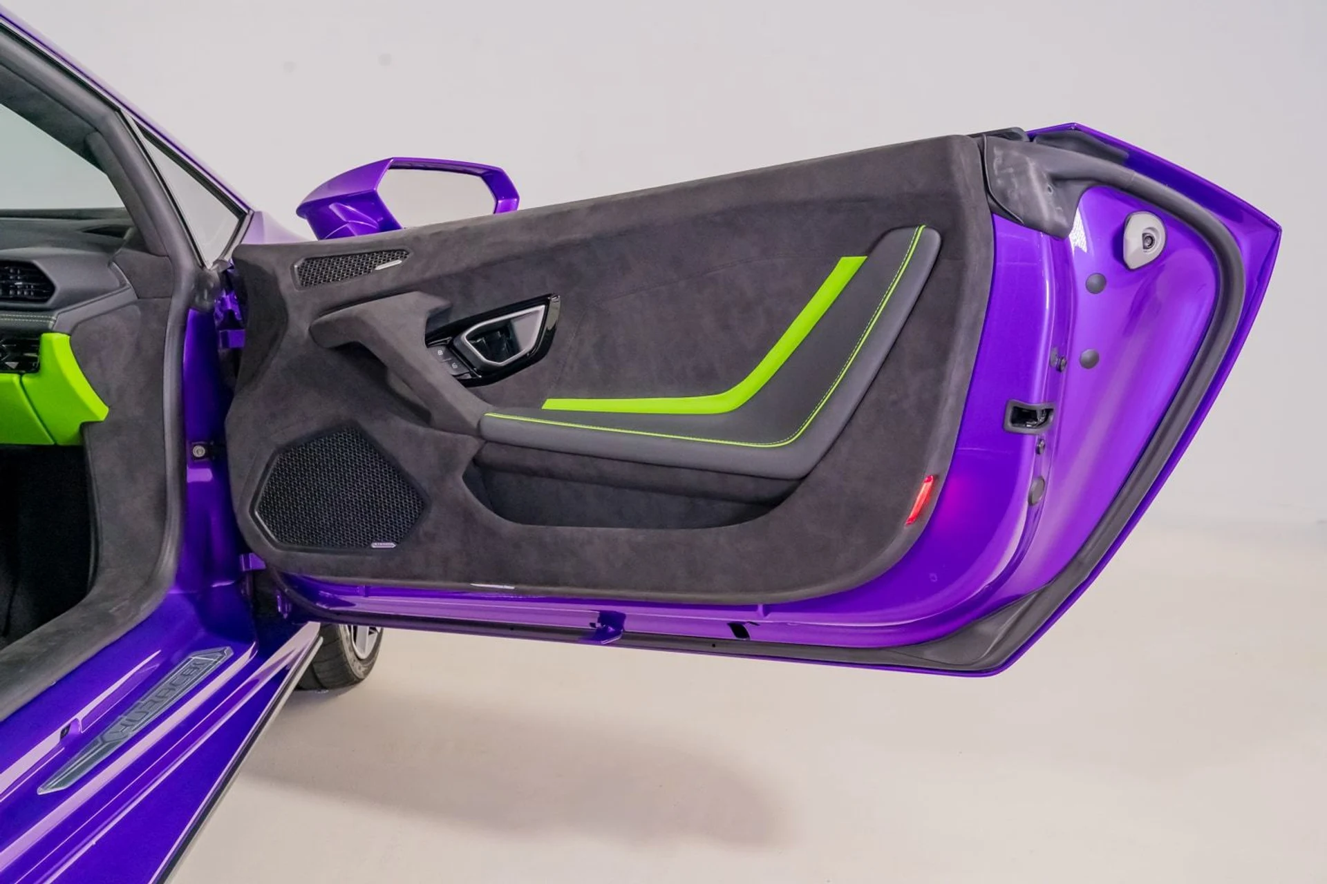 mph027_2994995889_47041b4e7b174acbb683aaa60c48a11d_f572233979