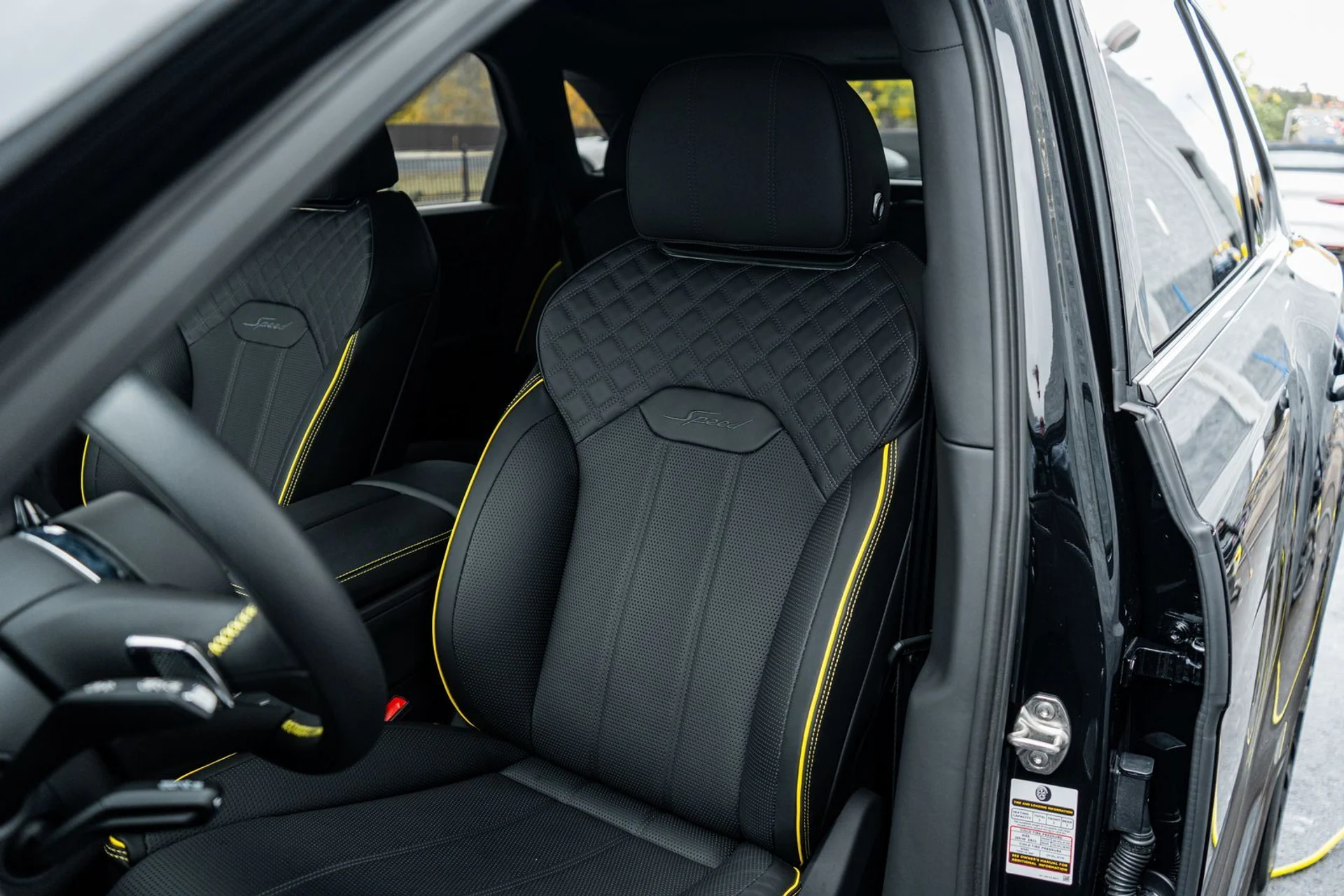 mph027_2995980031_6a36a3fe_b209_4782_a5f7_4d8e86246694_6d0eef28c8