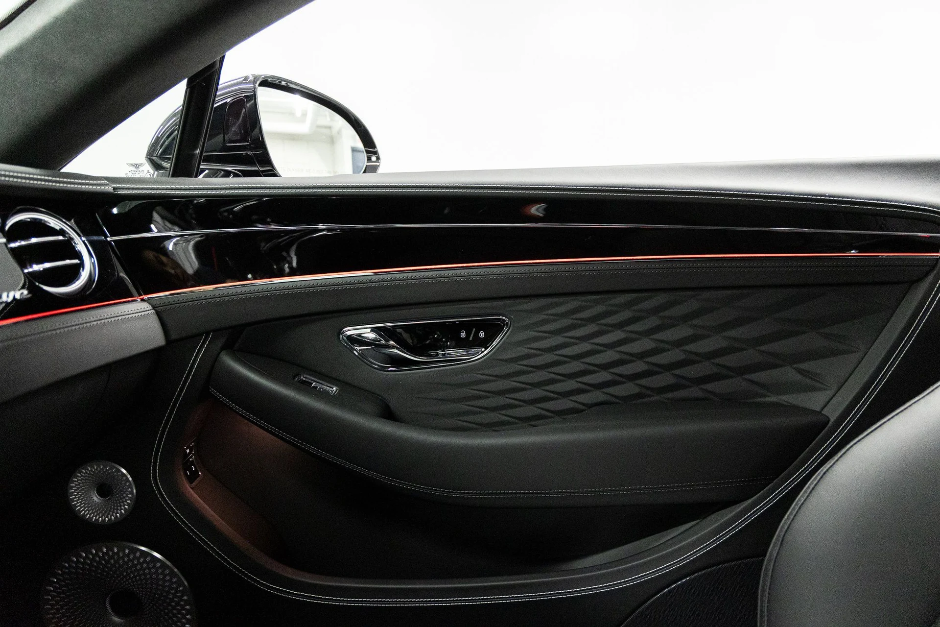 mph027_2998550934_d870d7e938ee6434ae7cbb1b2a1748bfx_53e2da4f3c