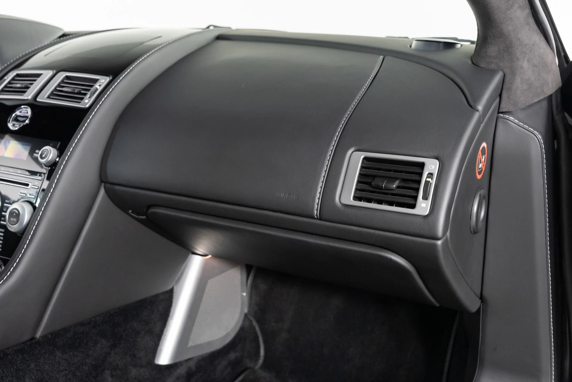 mph027_2998837321_Used_2011_Aston_Martin_DBS_1701890223_95cdc75d3e