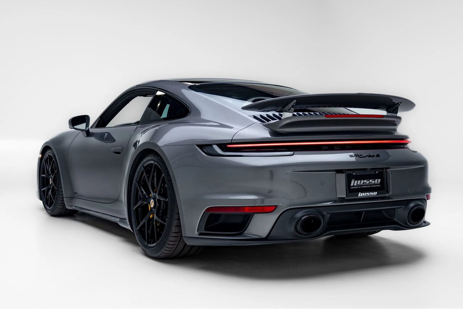 mph027_3007084326_Used_2021_Porsche_911_Turbo_S_1778698810_66610db41e