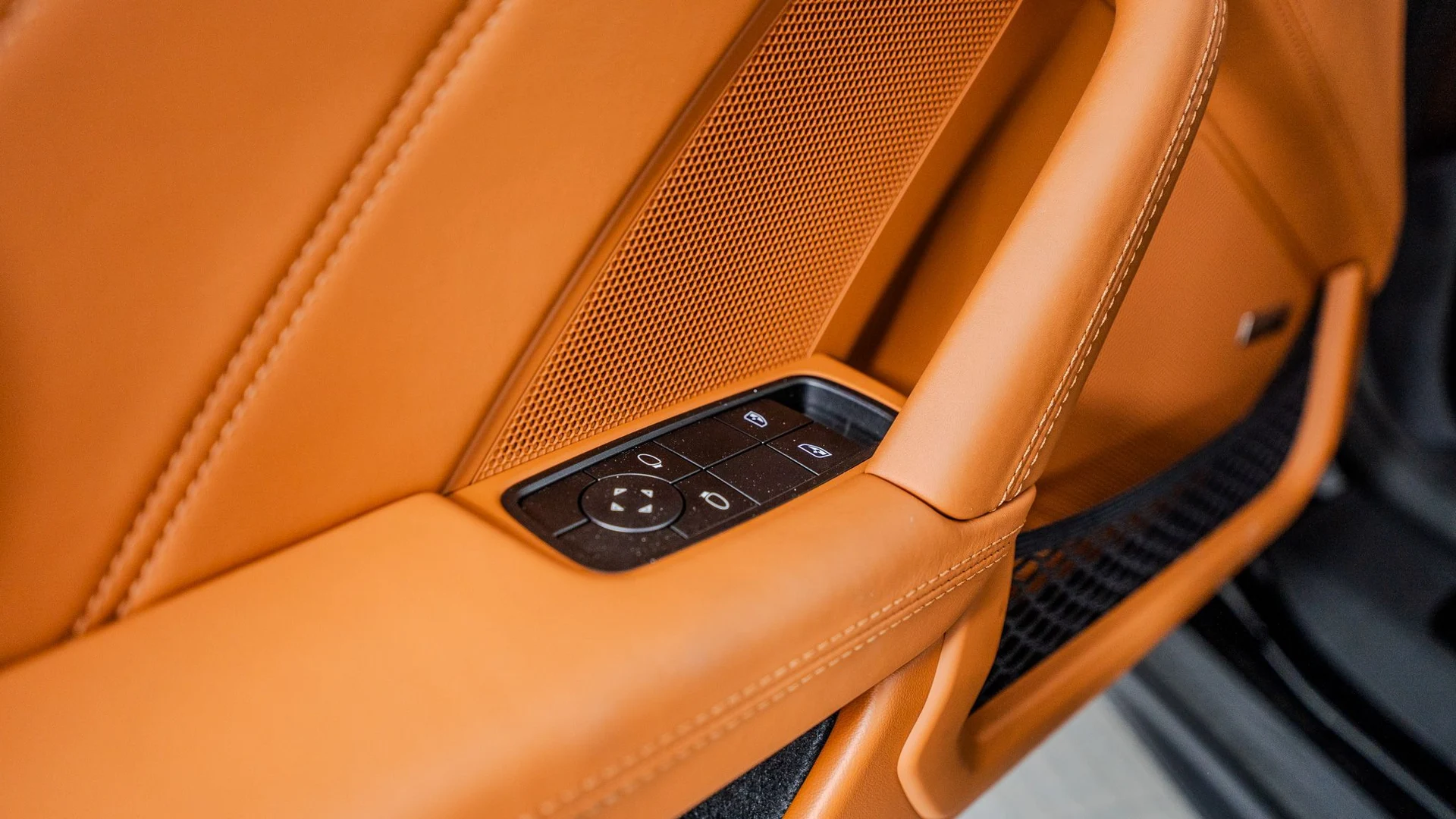 mph027_3007830795_1864b380_a1b9_4cc1_8d23_fa5f110b97cf_237418a828