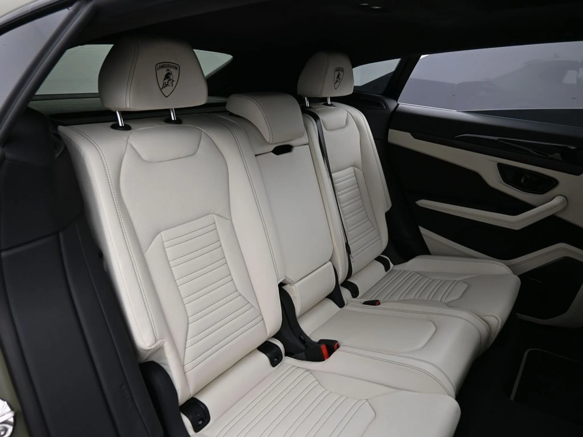 mph027_3008186618_b8c2e87a_a6bb_4394_9639_cd153f0bbbc2_0484d689e9