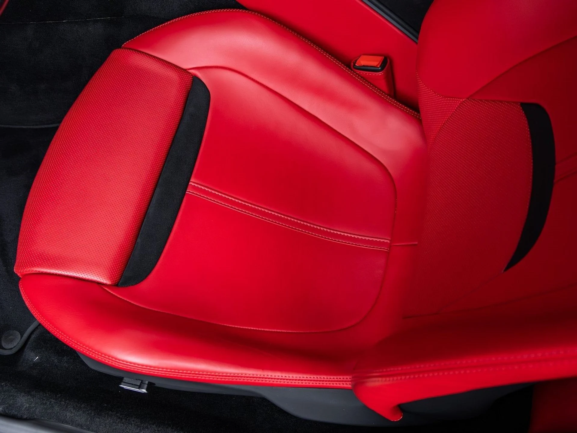 mph027_300879045_28_e5d80a5831