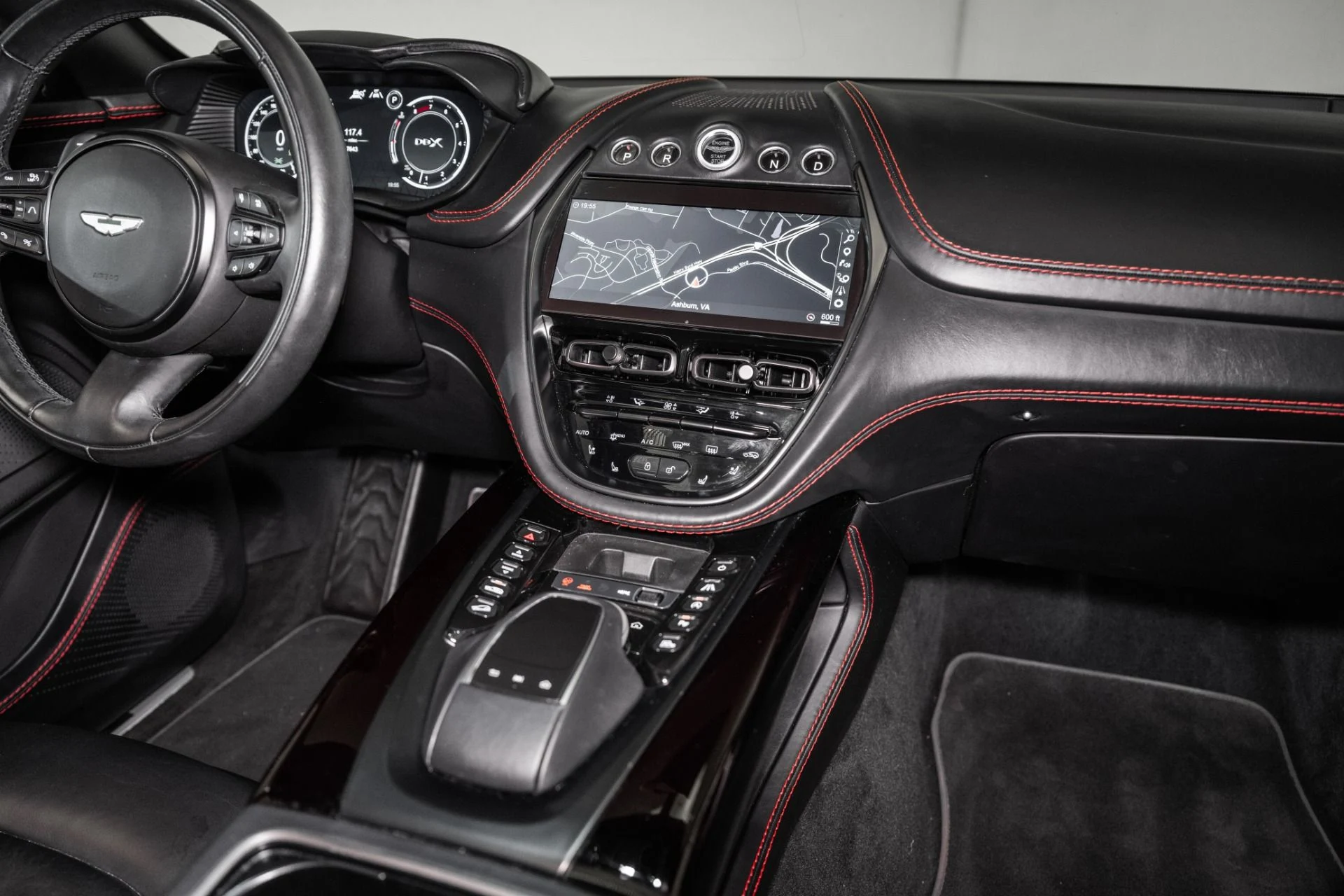 mph027_3011233972_Used_2023_Aston_Martin_DBX_1759420247_8f415e6230