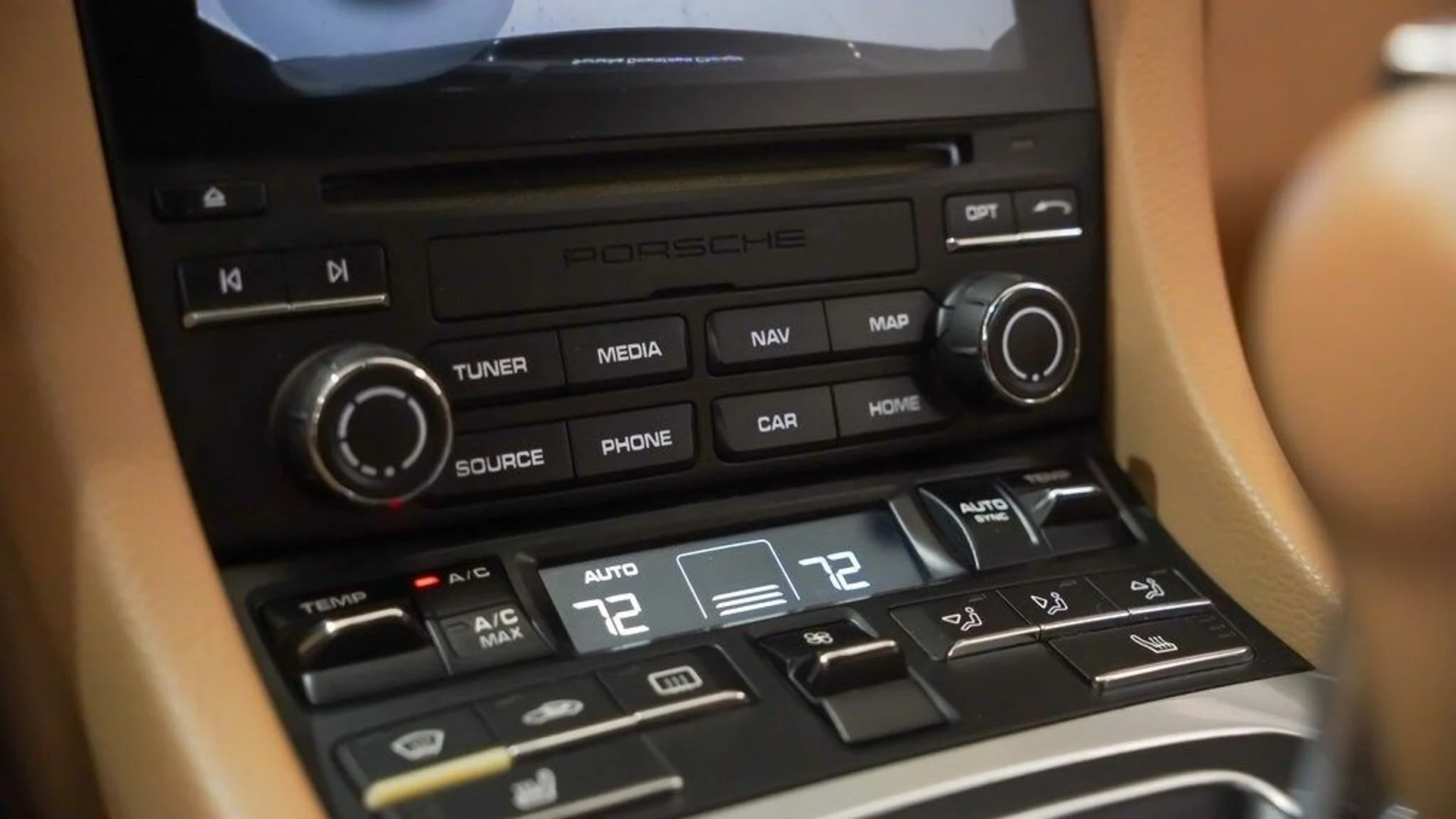 mph027_3017253156_ce4d2f8c3c8f3cdda1db4c204b576b69x_aa5a1e62b8