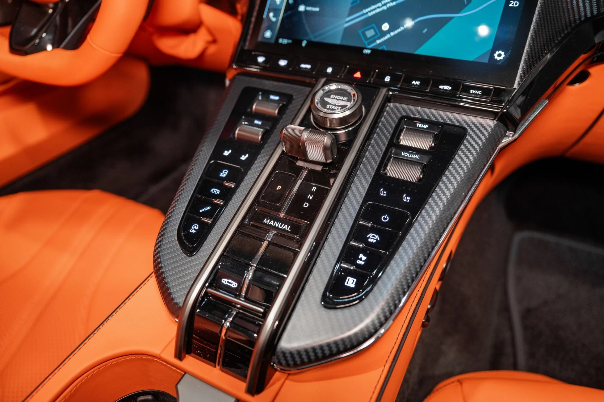 mph027_3022504256_New_2026_Aston_Martin_Vantage_Roadster_1761752064_e09fb60d12