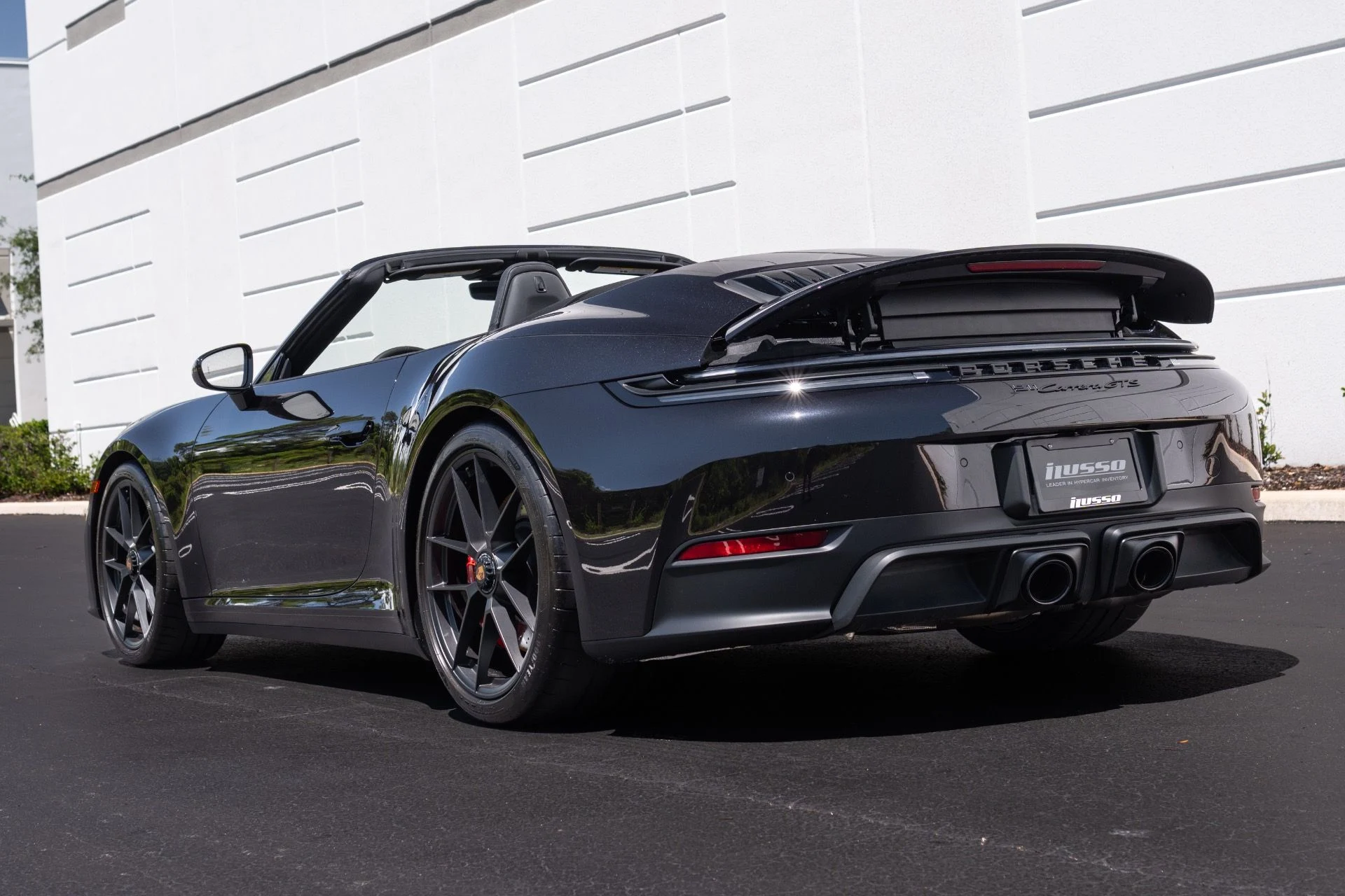 mph027_3029389402_Used_2026_Porsche_911_Carrera_GTS_1779248287_d054825696
