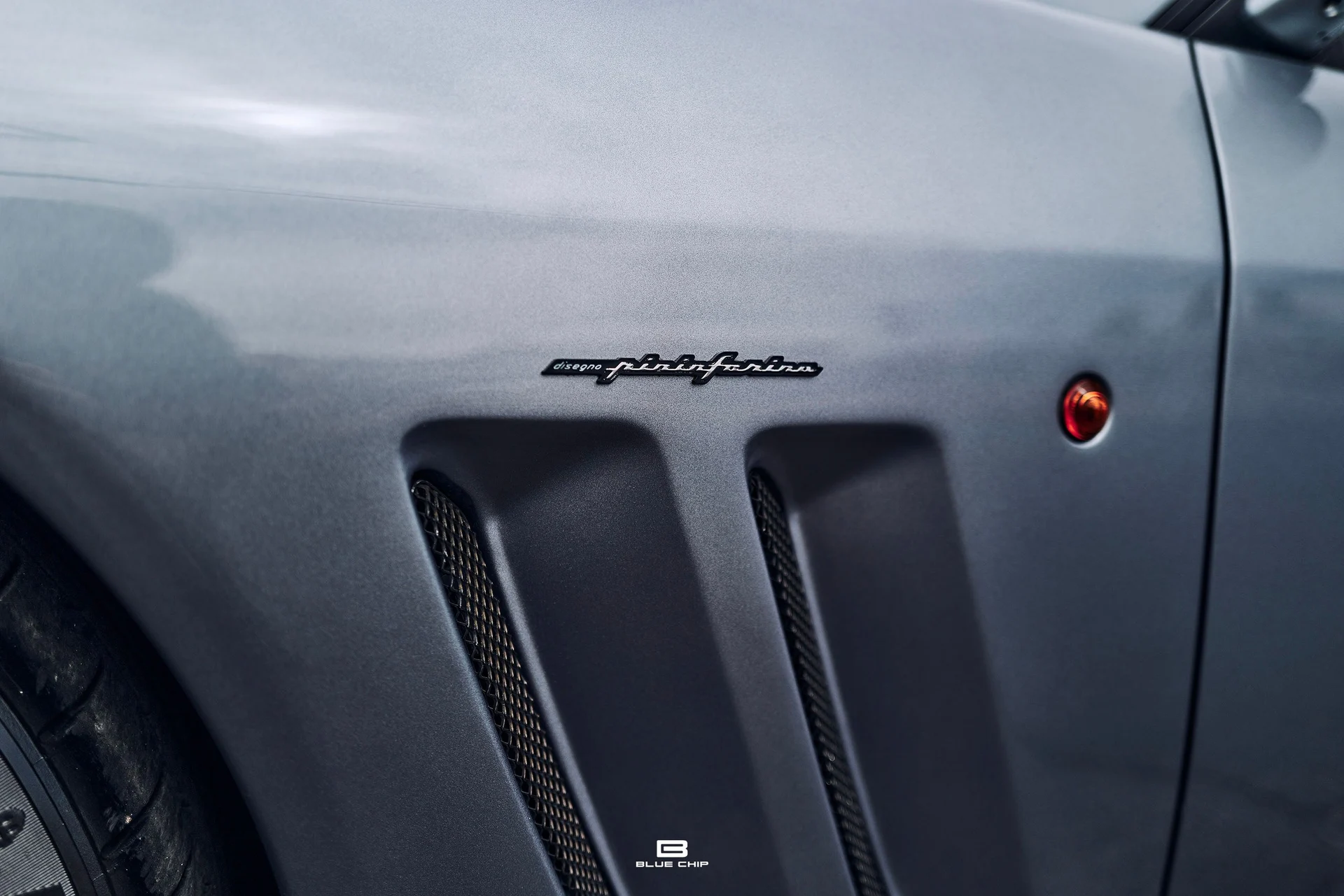 mph027_3044122737_69b4740f3c0c1ff0cded8106_L1190391_b04496244a