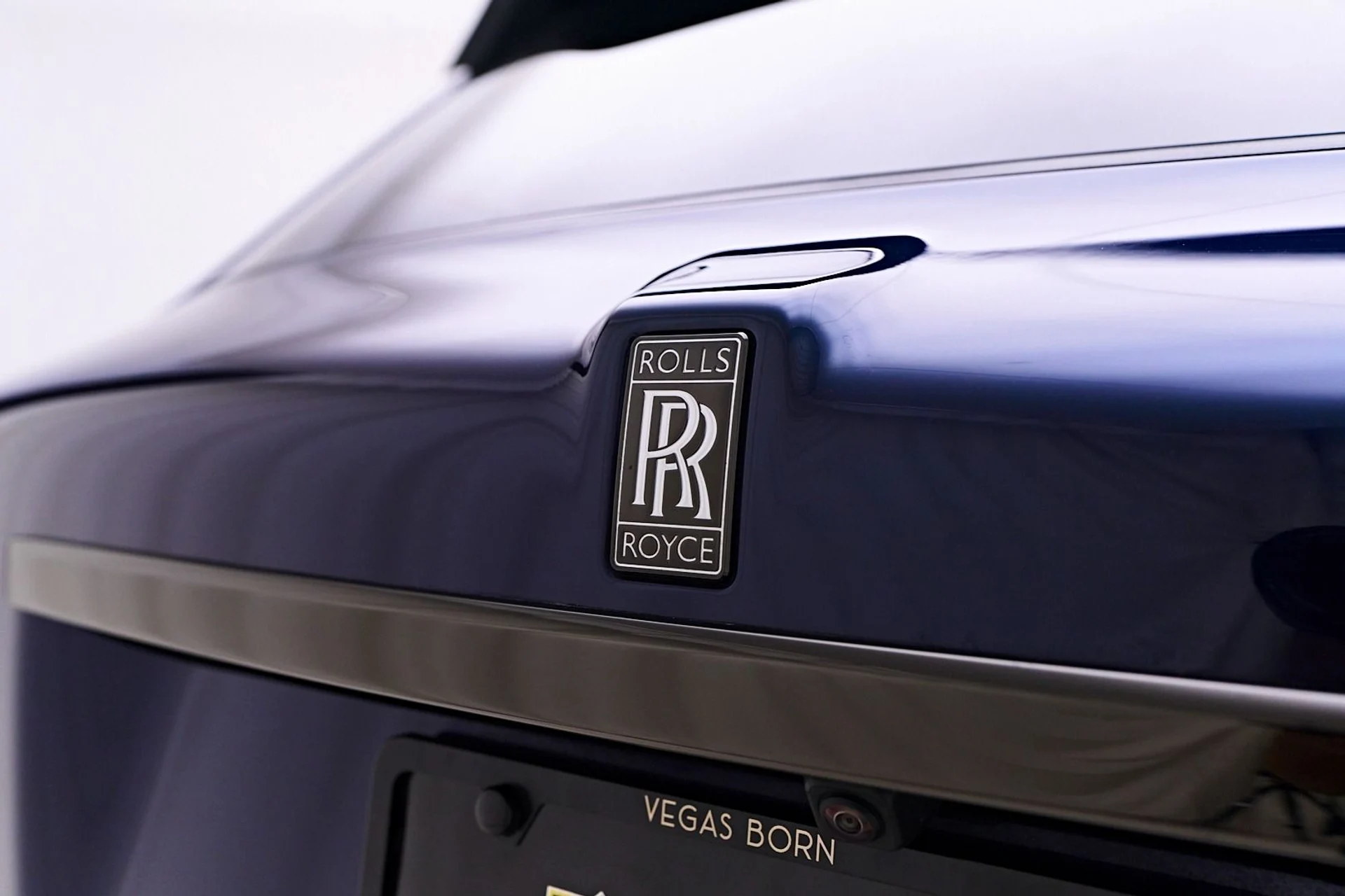 mph027_3045999234_Used_2023_Rolls_Royce_Cullinan_Black_Badge_1745029260_d0a0721ea9