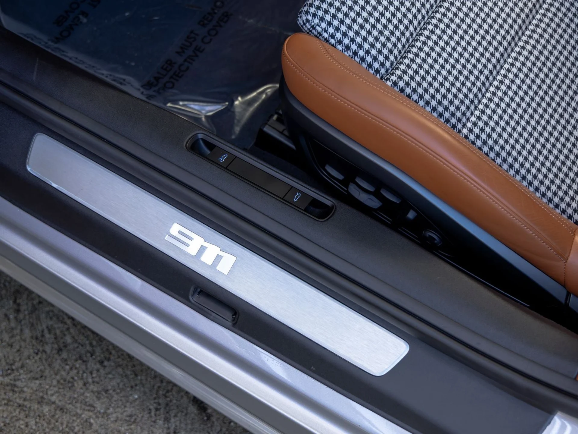 mph027_3046558611_28_9aec09b440