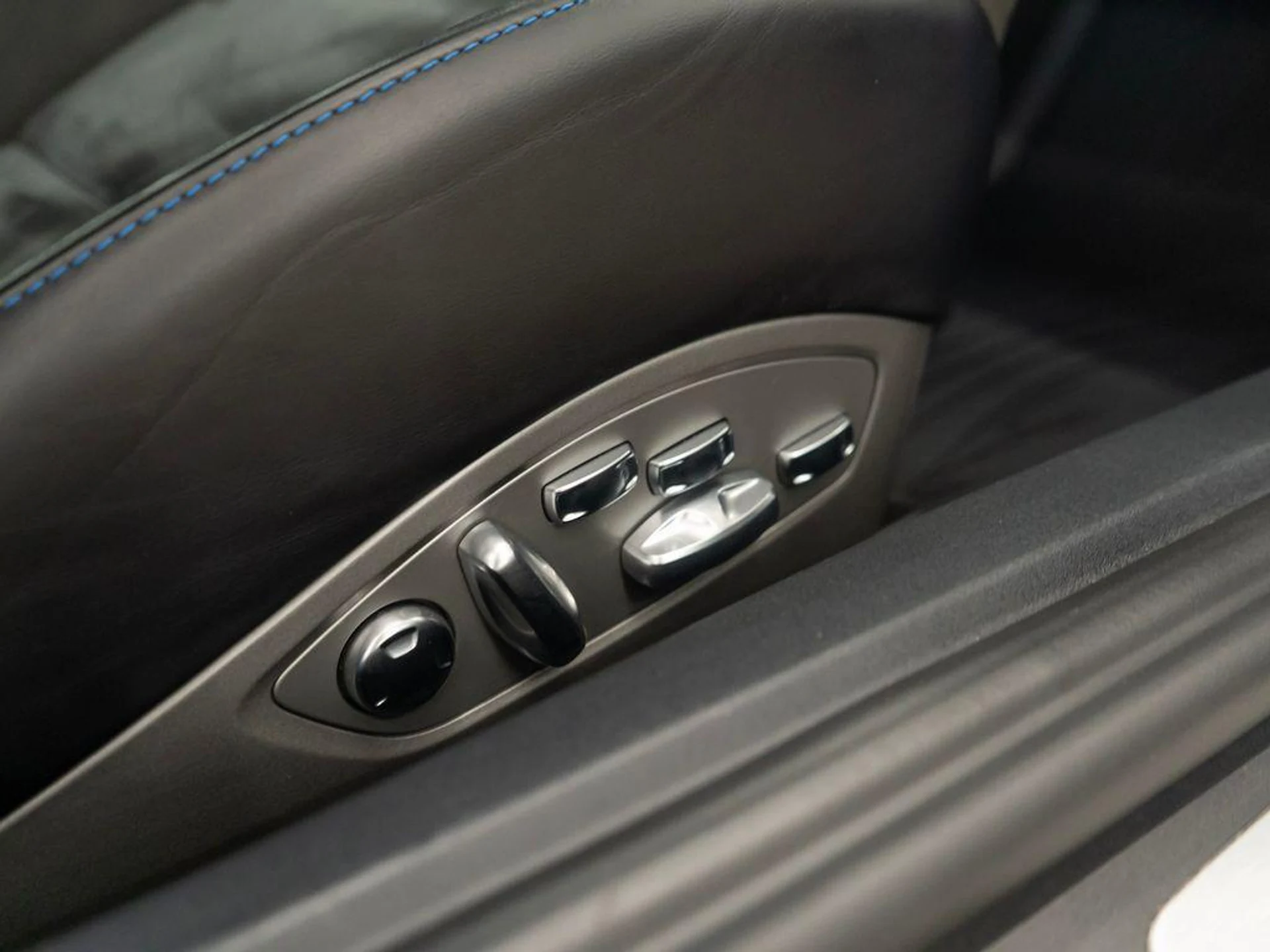 mph027_3047182137_Gkjor_L9_E5_u92_Vpvc_Jr_VEFK_Ak_I_6e0f9405ac