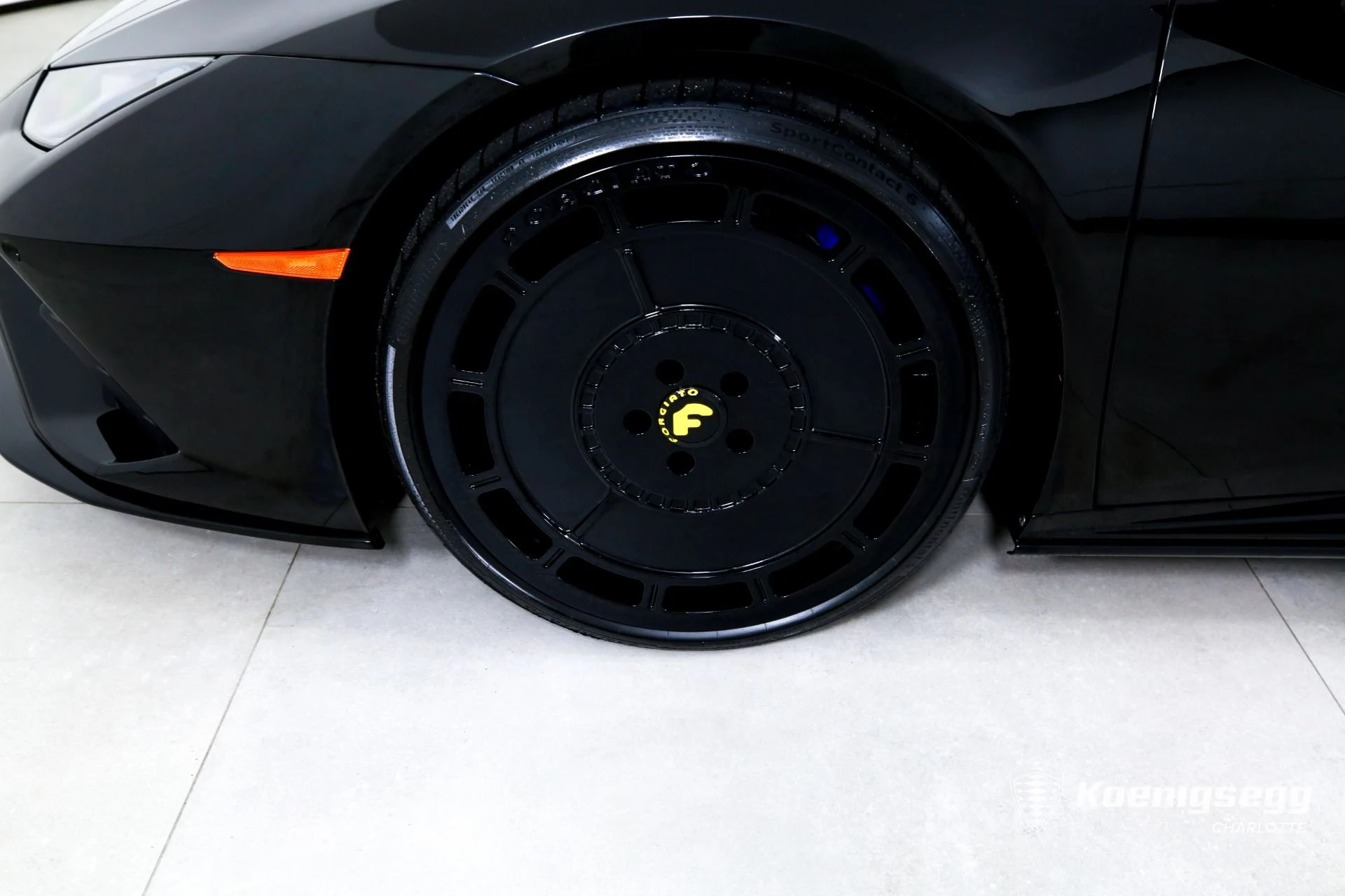 mph027_304808168_Used_2021_Lamborghini_Huracan_EVO_1760975962_429b0c48f6