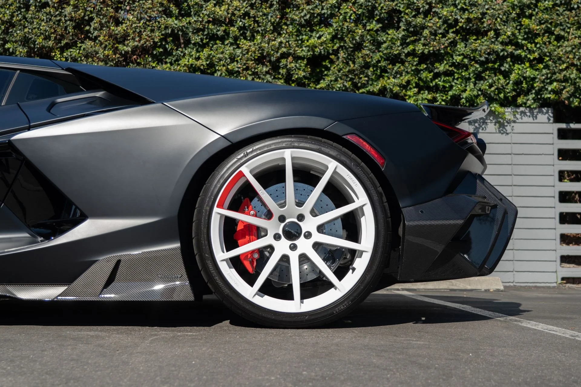 mph027_3049357132_Used_2024_Lamborghini_Revuelto_Mansory_1757354394_307be3ec6f