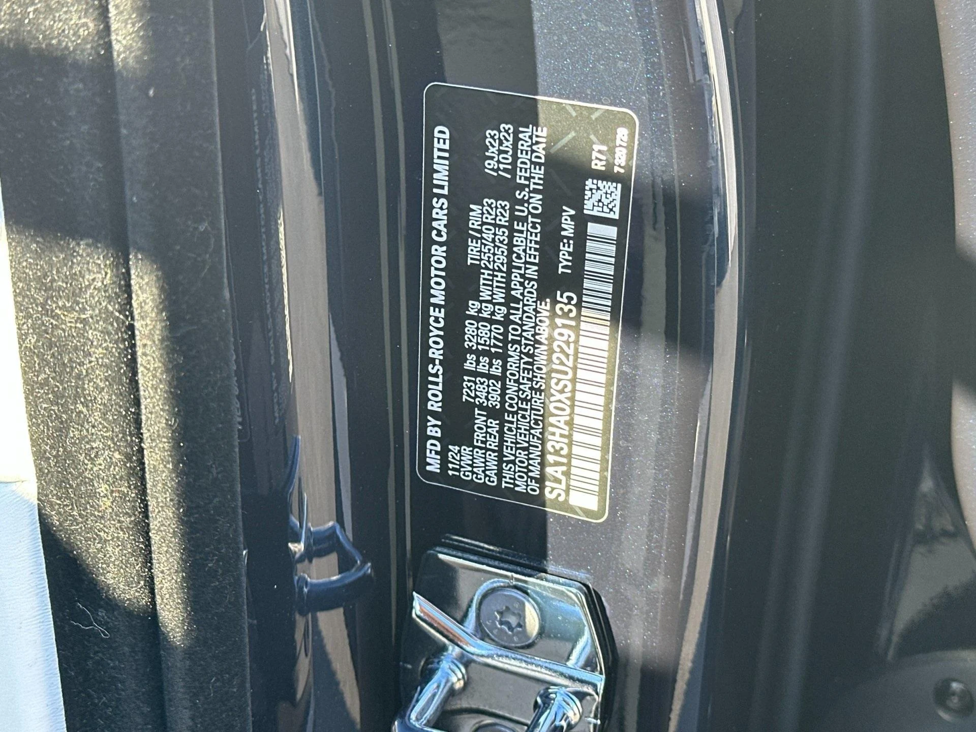 mph027_3049904600_New_2025_Rolls_Royce_Cullinan_1761746933_228f7969be