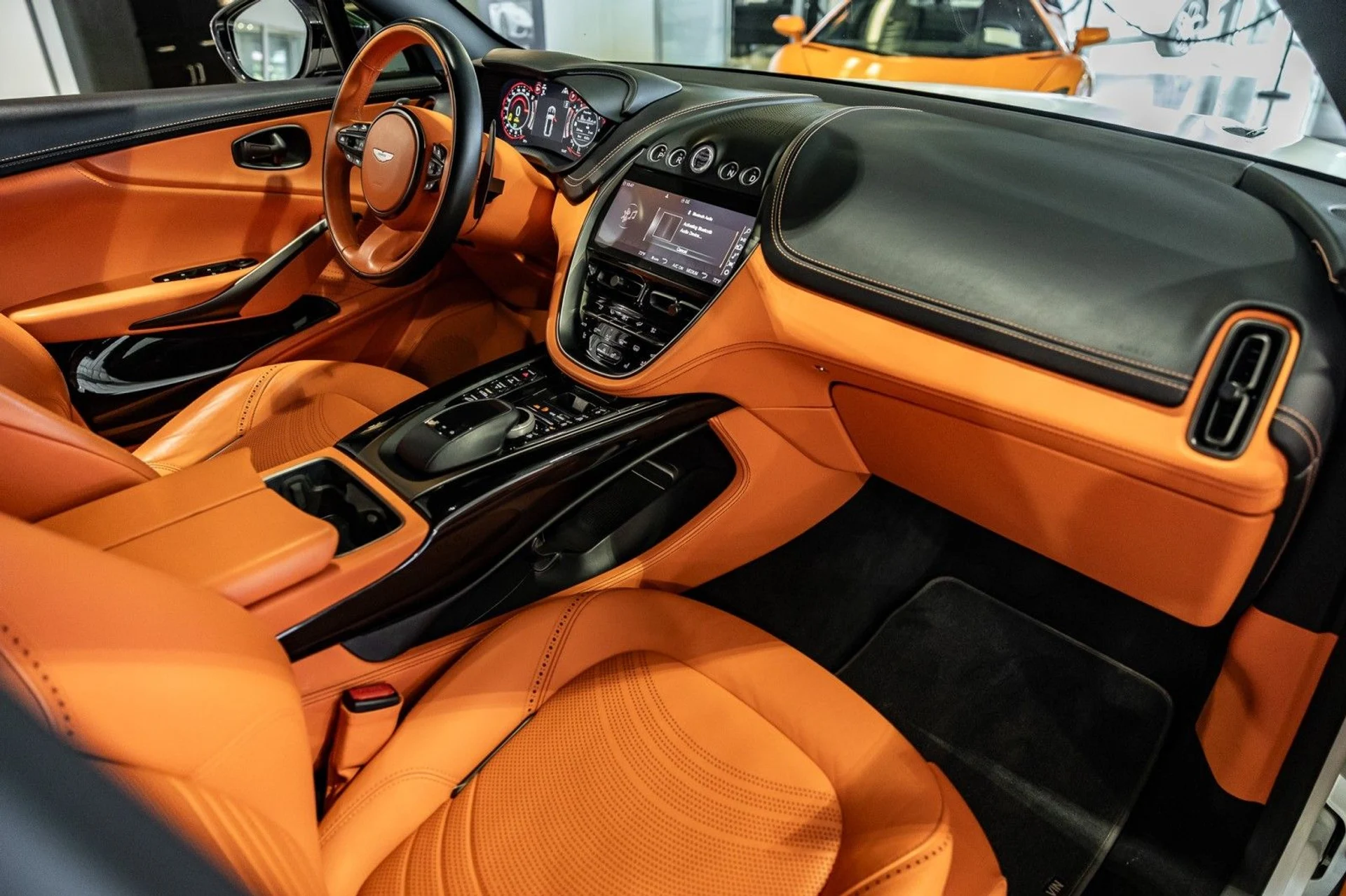 mph027_3053934428_5_Q_a0a380a5e5