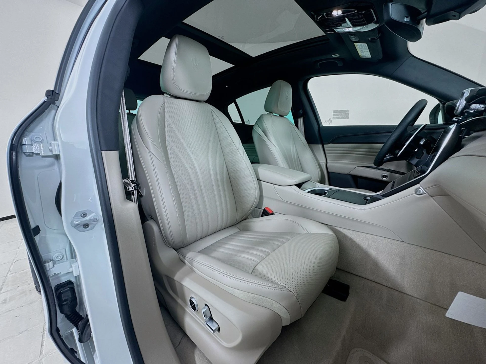 mph027_3056564260_9bd64ebd78005cfe5c6868f9233a3beex_76c588eb0e