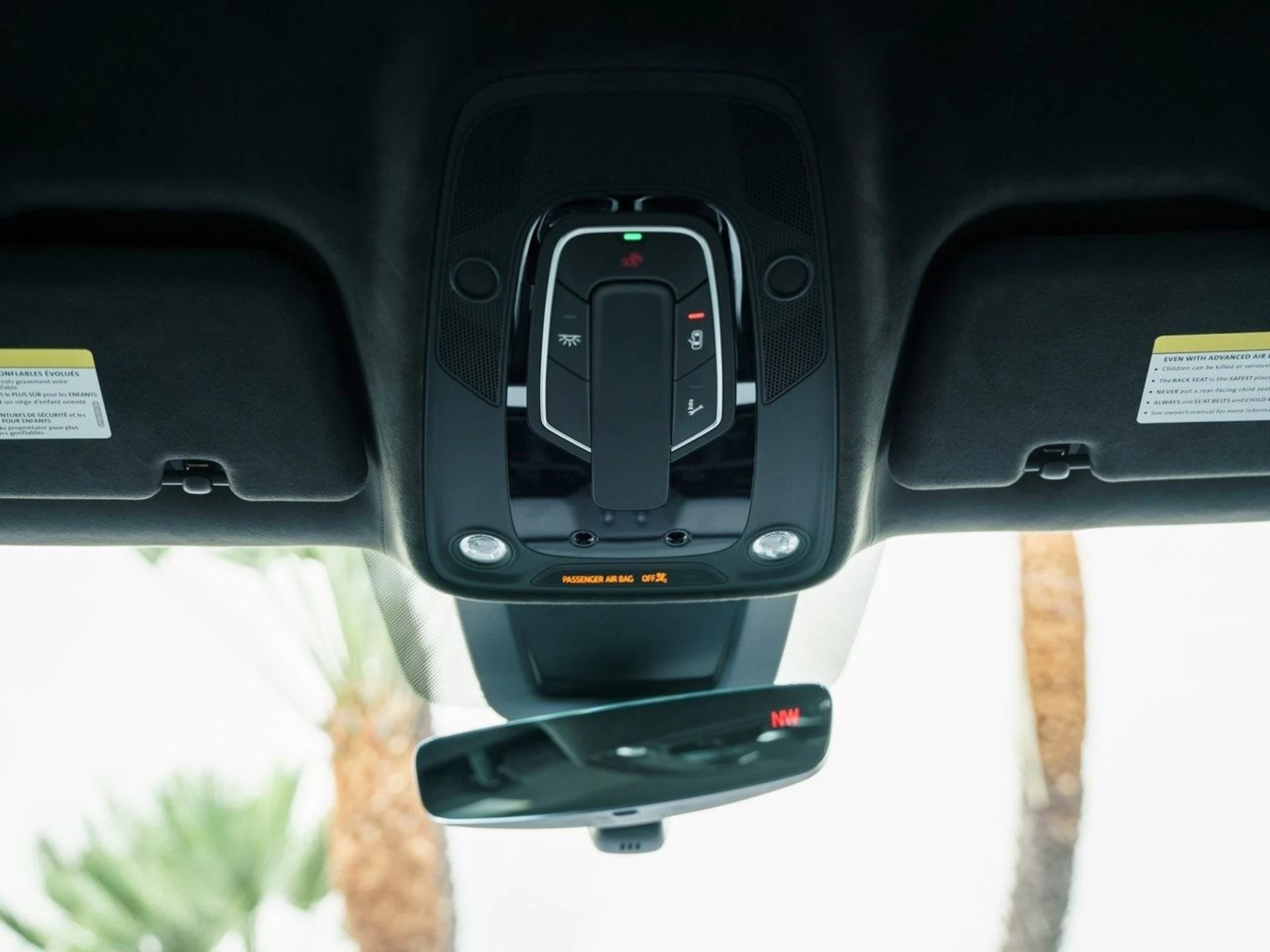 mph027_3059117345_6d347fe4592fd82a1ab3467a46dcd583x_5fcf9185a6