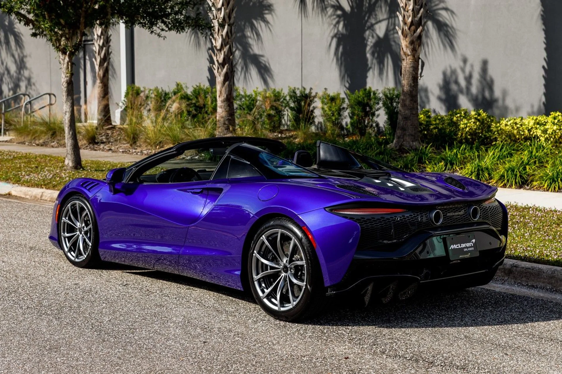 mph027_306286616_620_p28_l_62786333dc